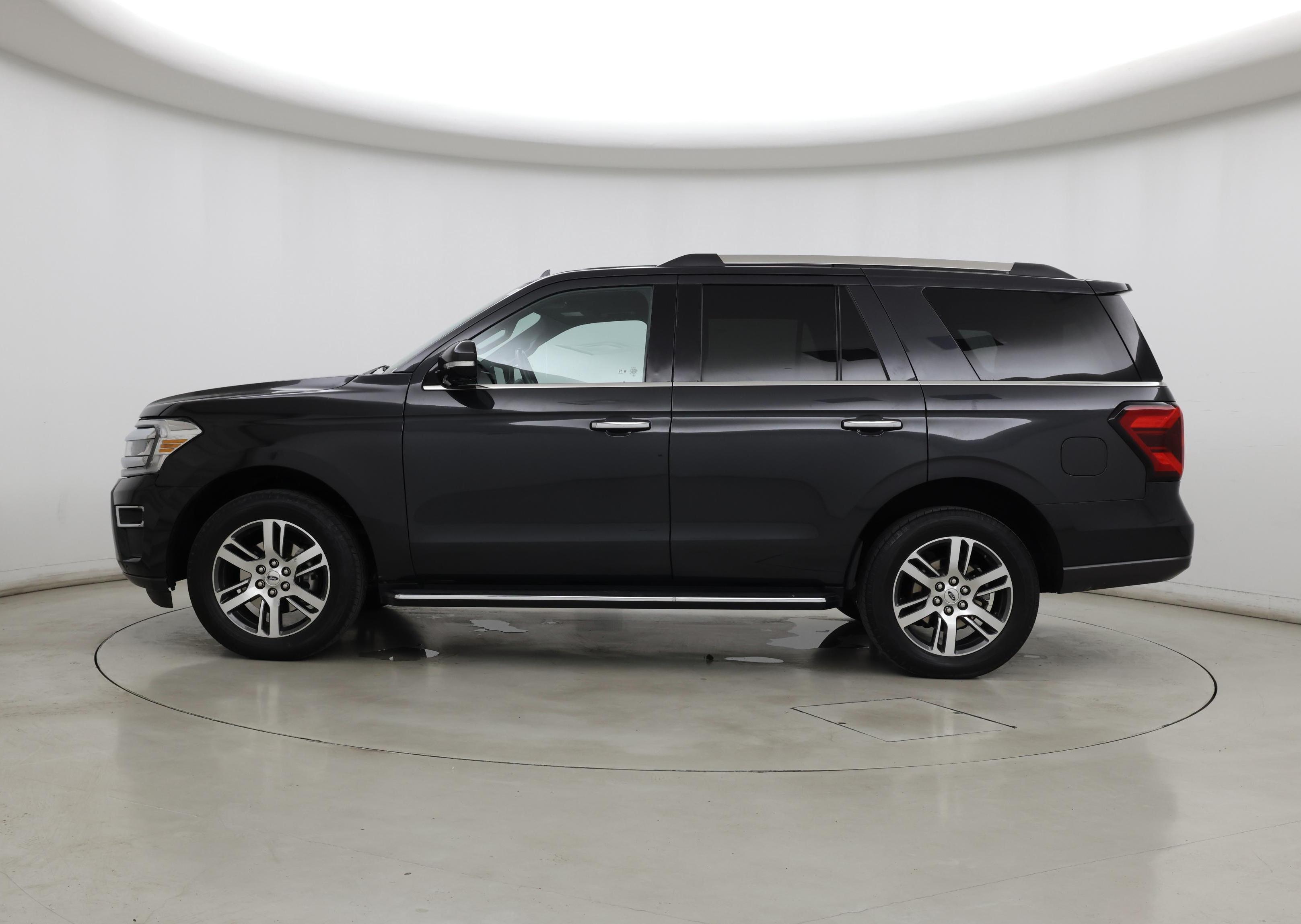 Thumbnail: 2023 Ford Expedition - 3