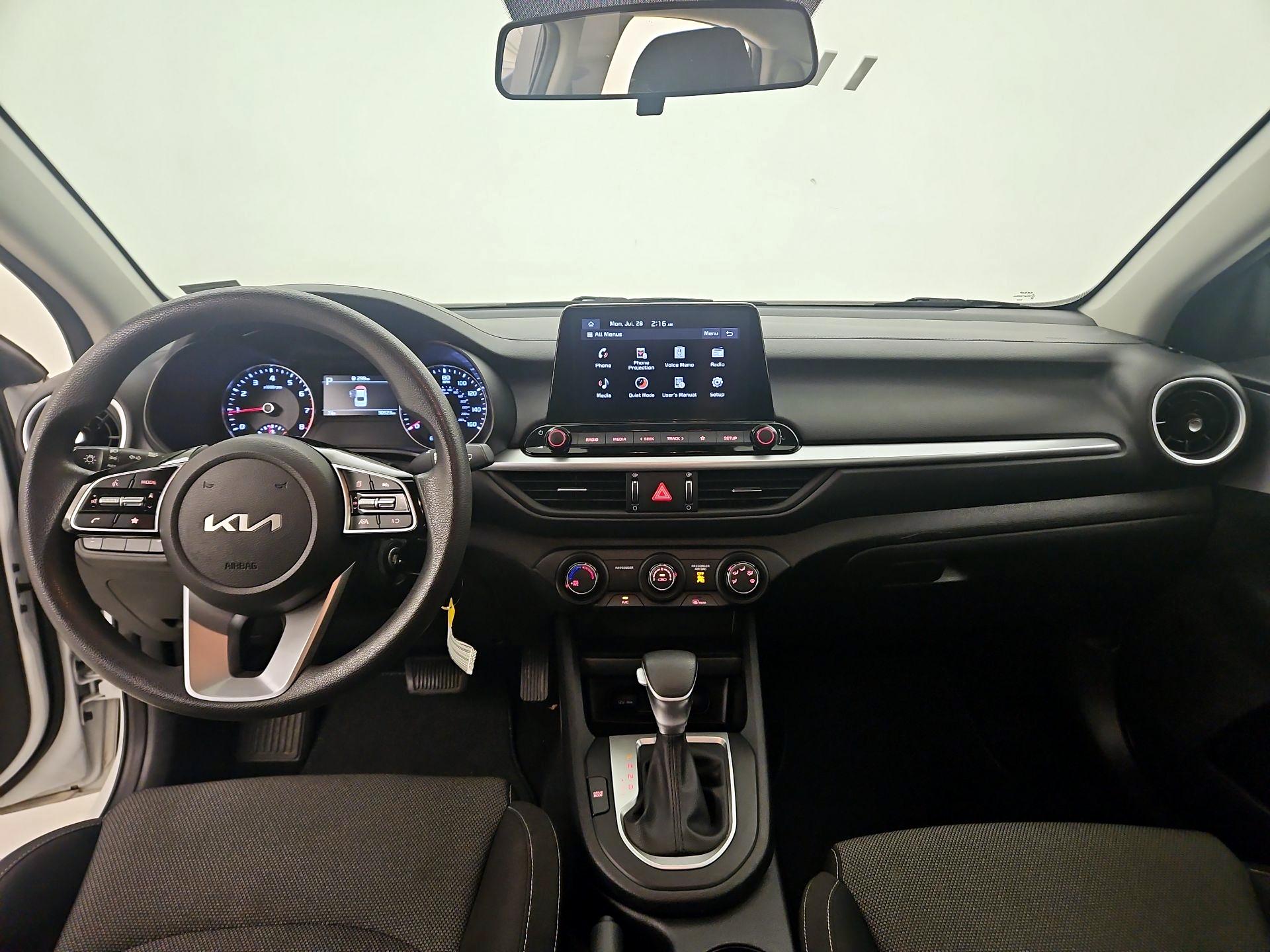 Thumbnail: 2024 Kia Forte - 9