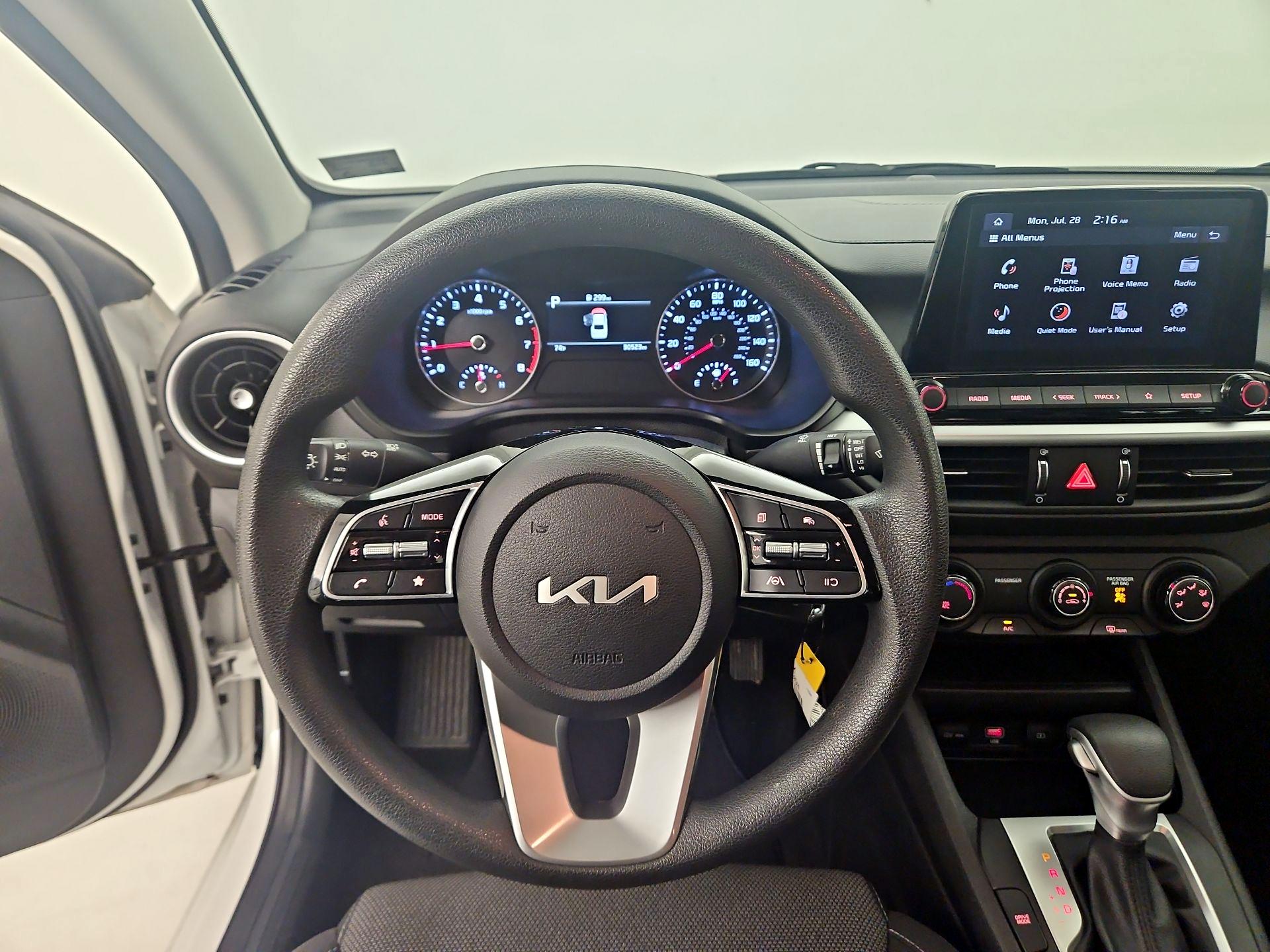 Thumbnail: 2024 Kia Forte - 10