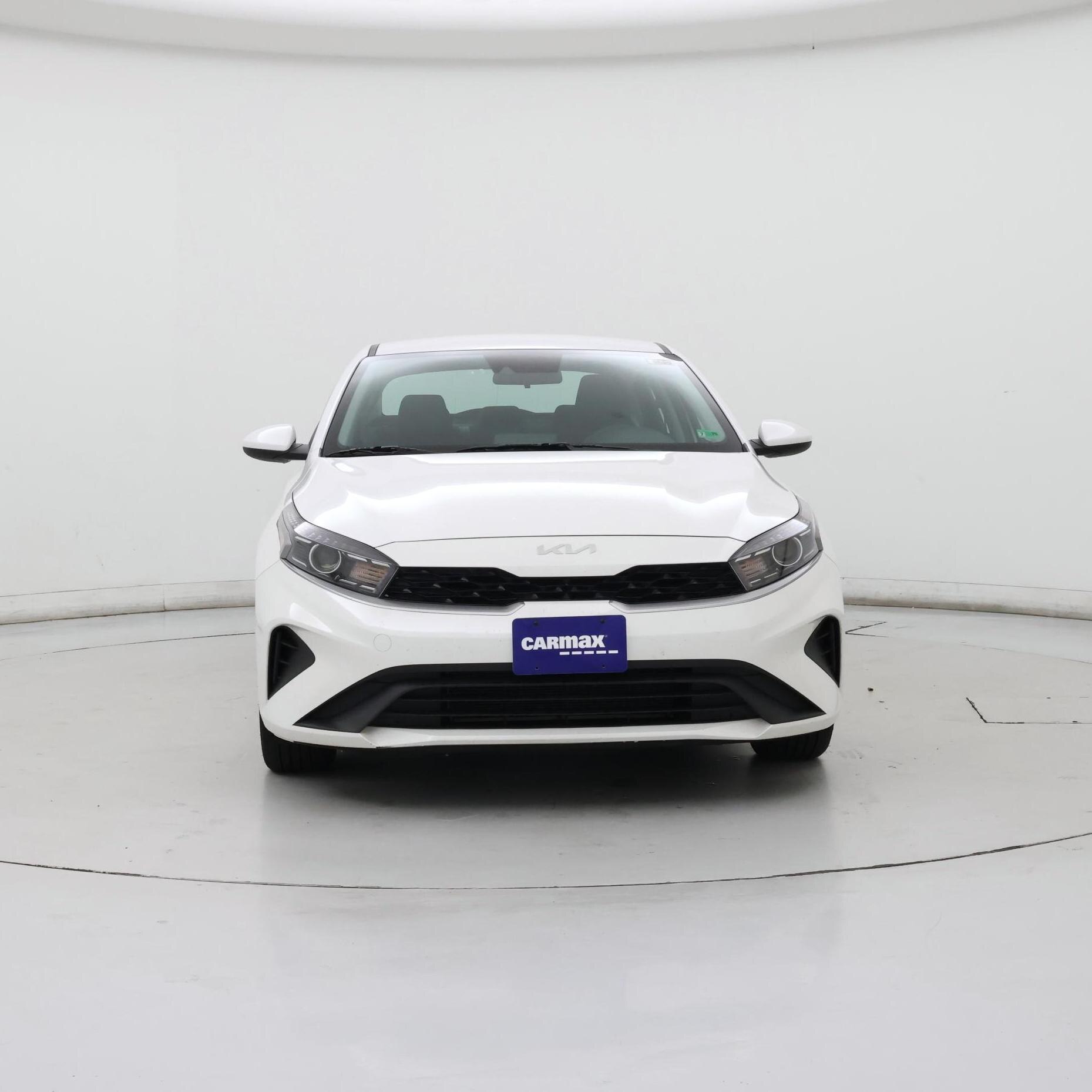 Thumbnail: 2024 Kia Forte - 5