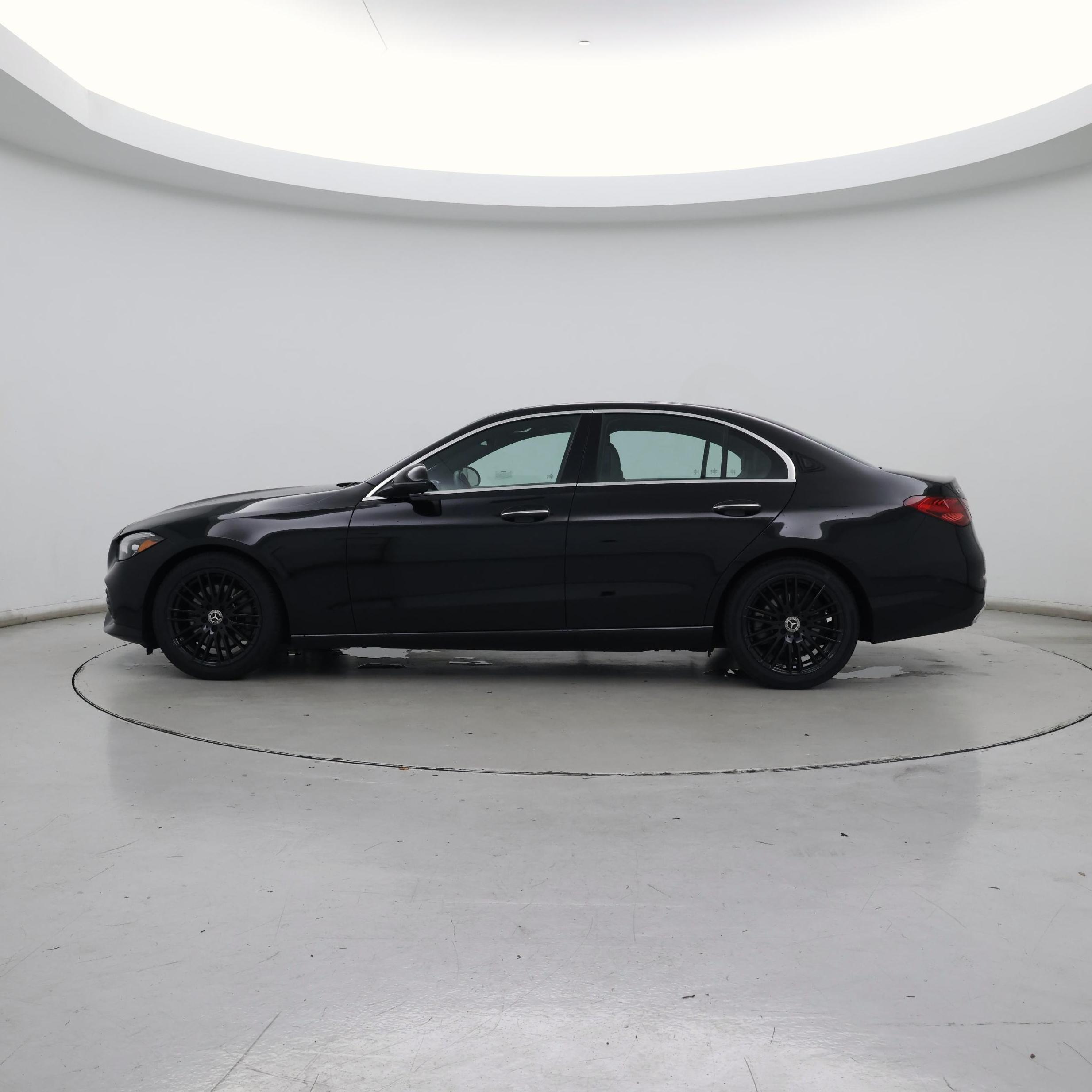 Thumbnail: 2024 Mercedes-Benz C-Class - 3