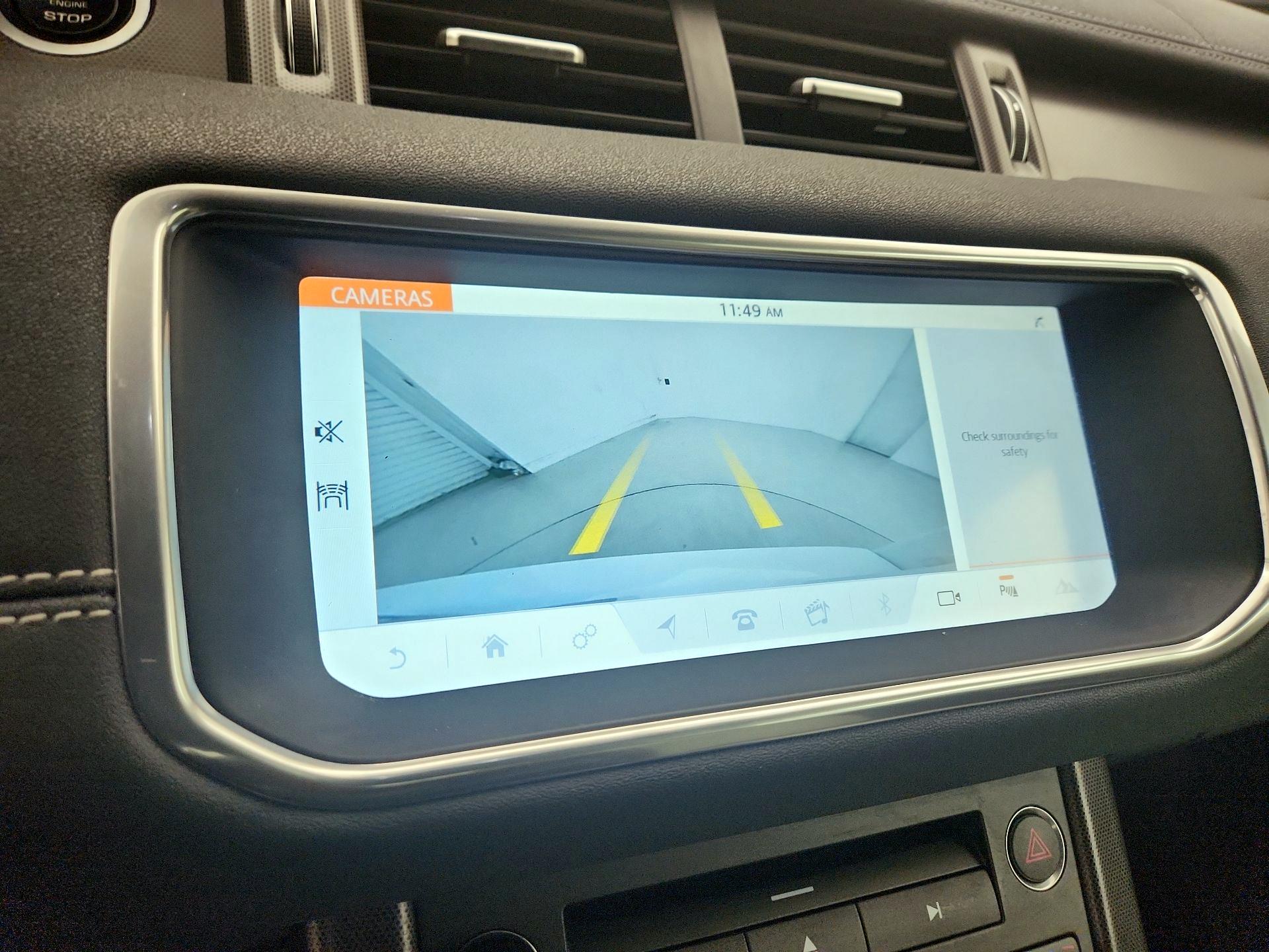 Thumbnail: 2019 Land Rover Range Rover Evoque - 15