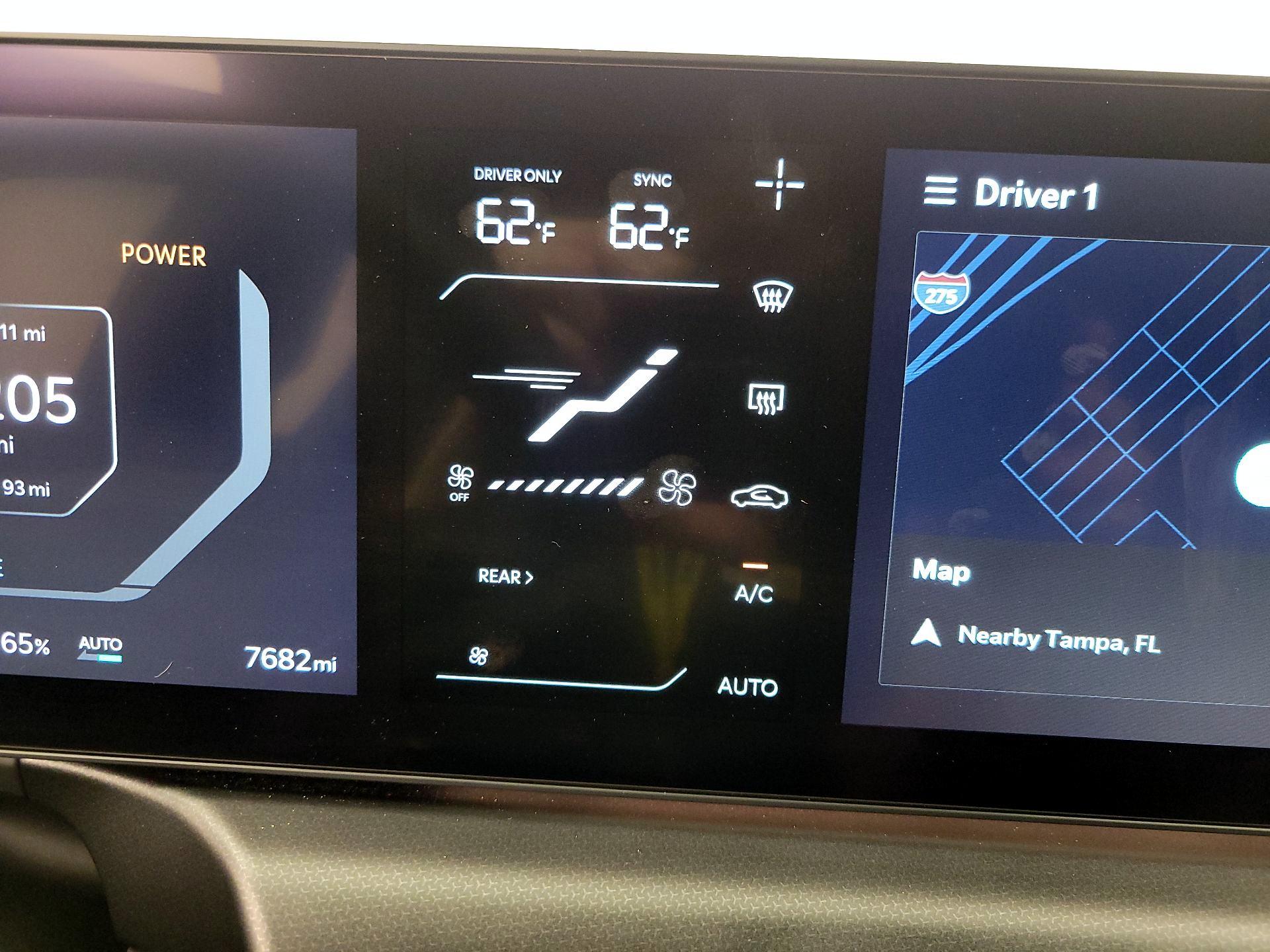 Thumbnail: 2024 Kia EV9 - 17