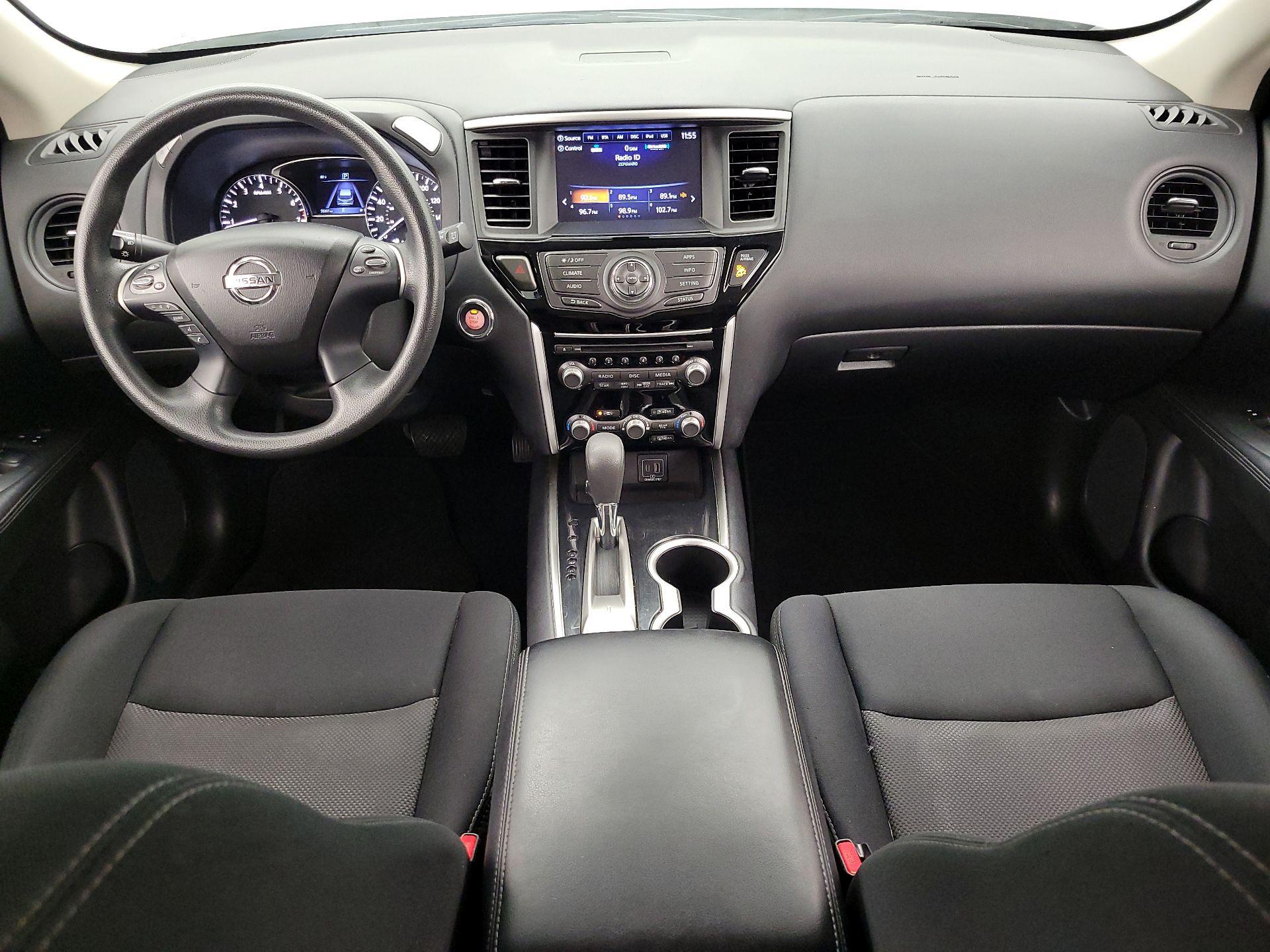 Thumbnail: 2019 Nissan Pathfinder - 9
