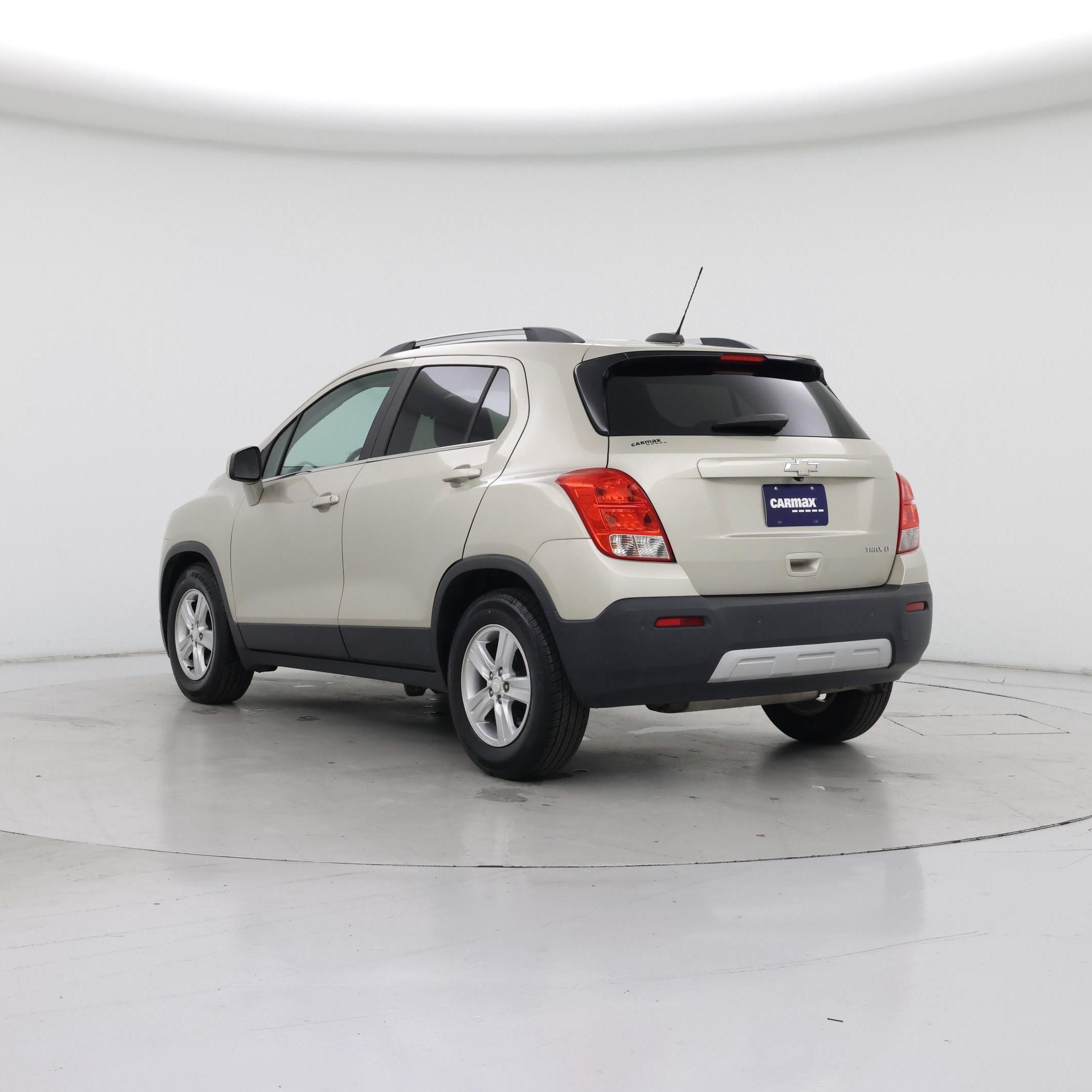 Thumbnail: 2016 Chevrolet Trax - 2