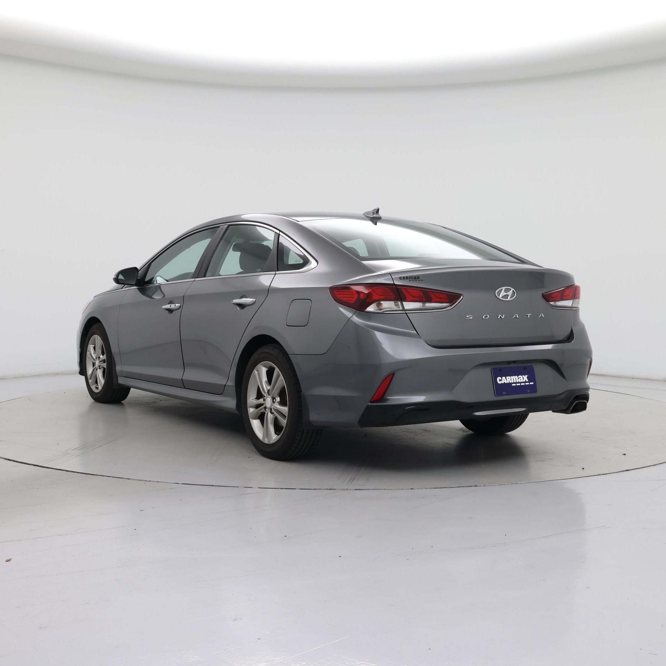 Thumbnail: 2019 Hyundai Sonata - 2