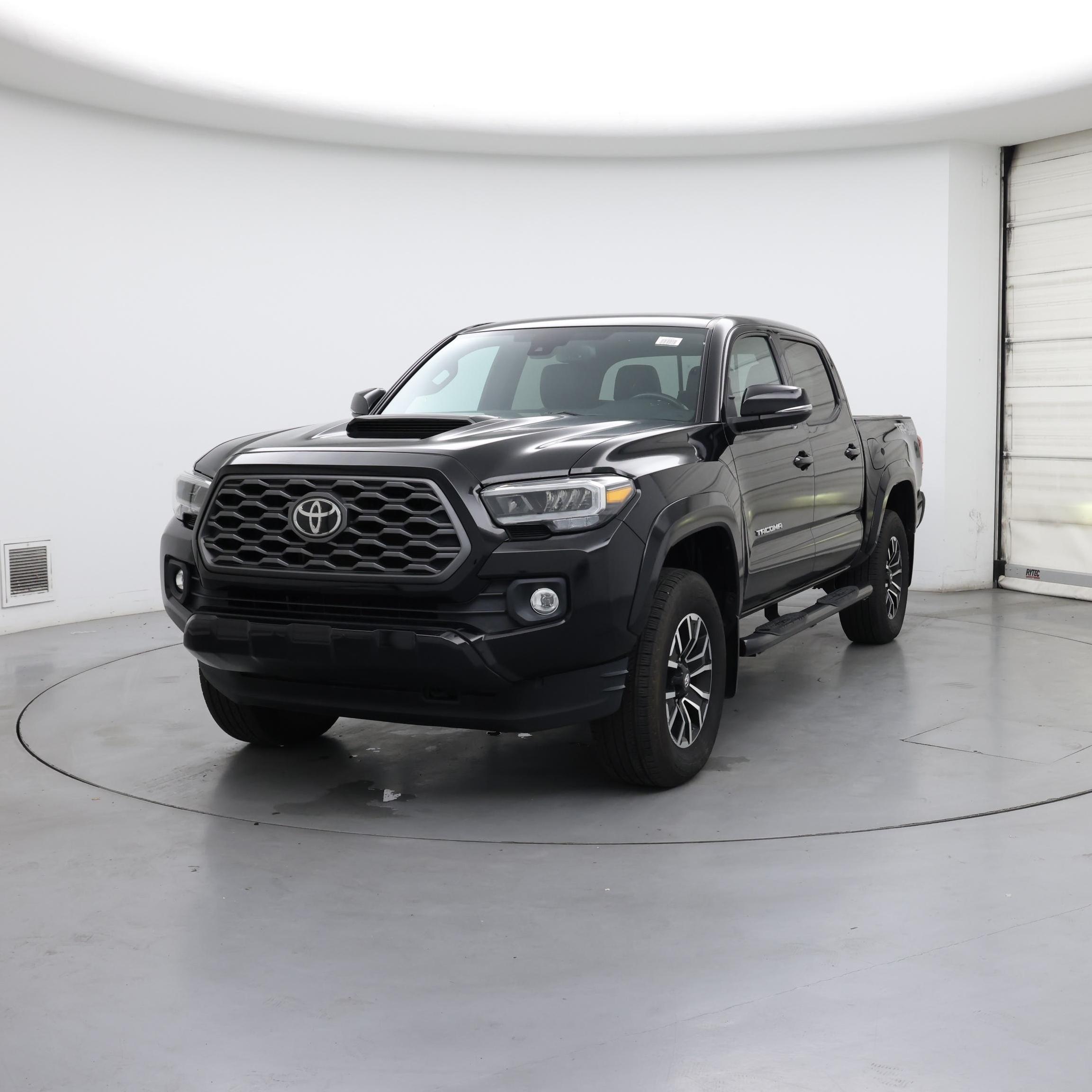 Thumbnail: 2021 Toyota Tacoma - 4