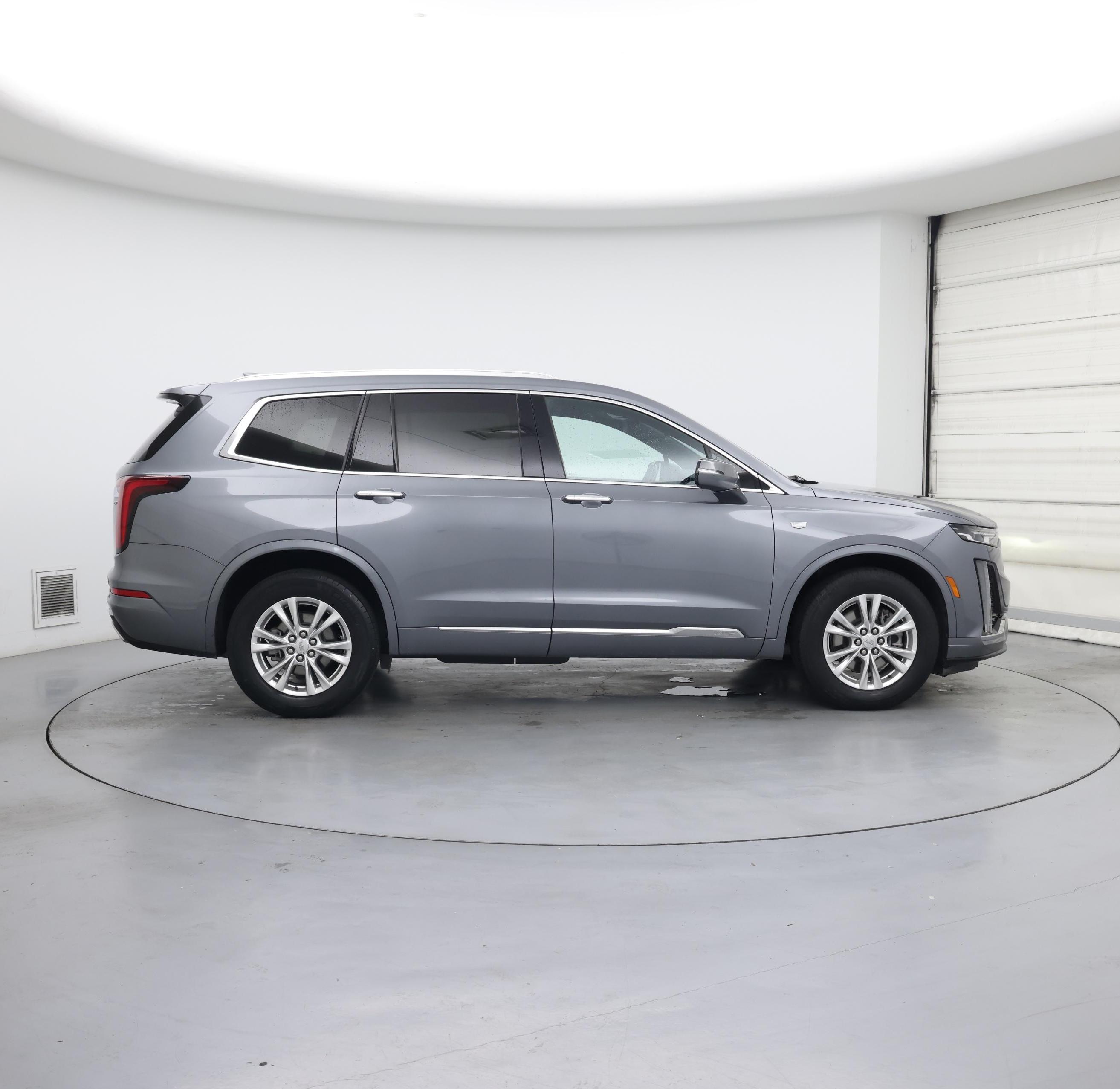 Thumbnail: 2022 Cadillac XT6 - 7