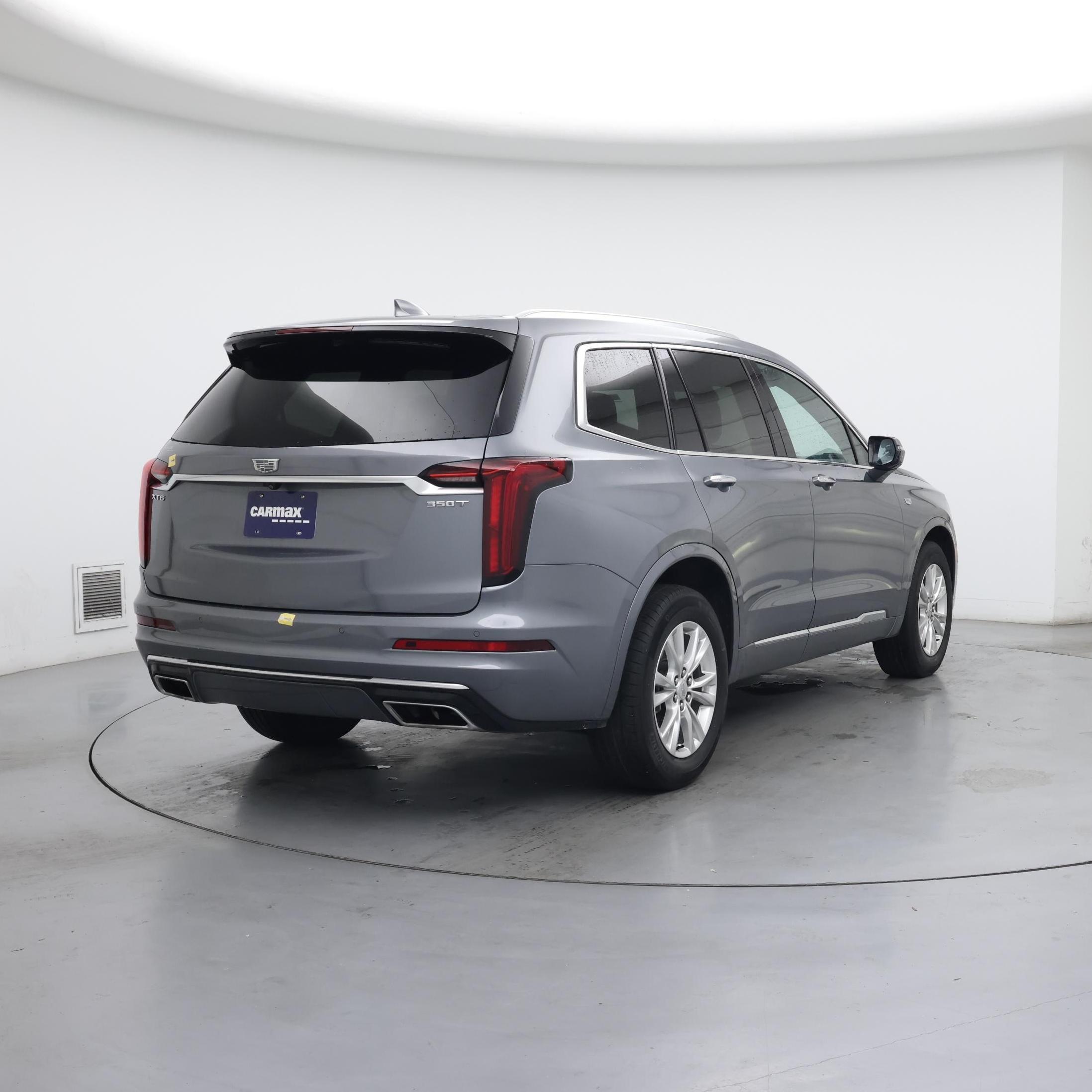 Thumbnail: 2022 Cadillac XT6 - 8