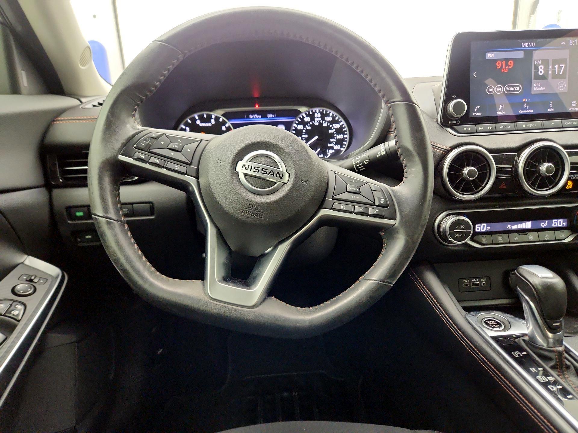 Thumbnail: 2021 Nissan Sentra - 10