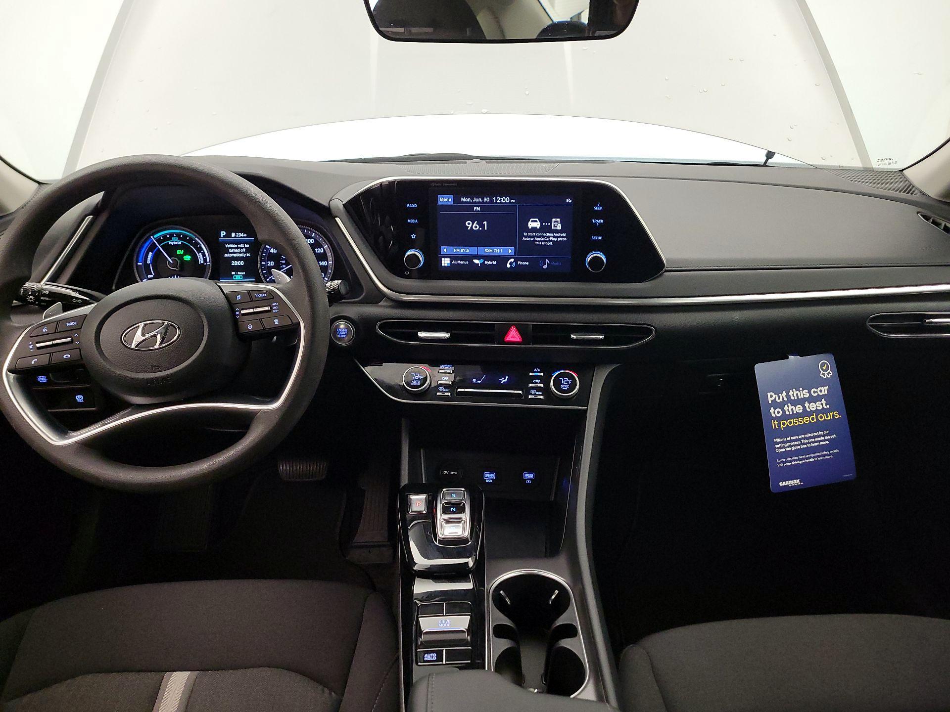 Thumbnail: 2023 Hyundai Sonata - 9