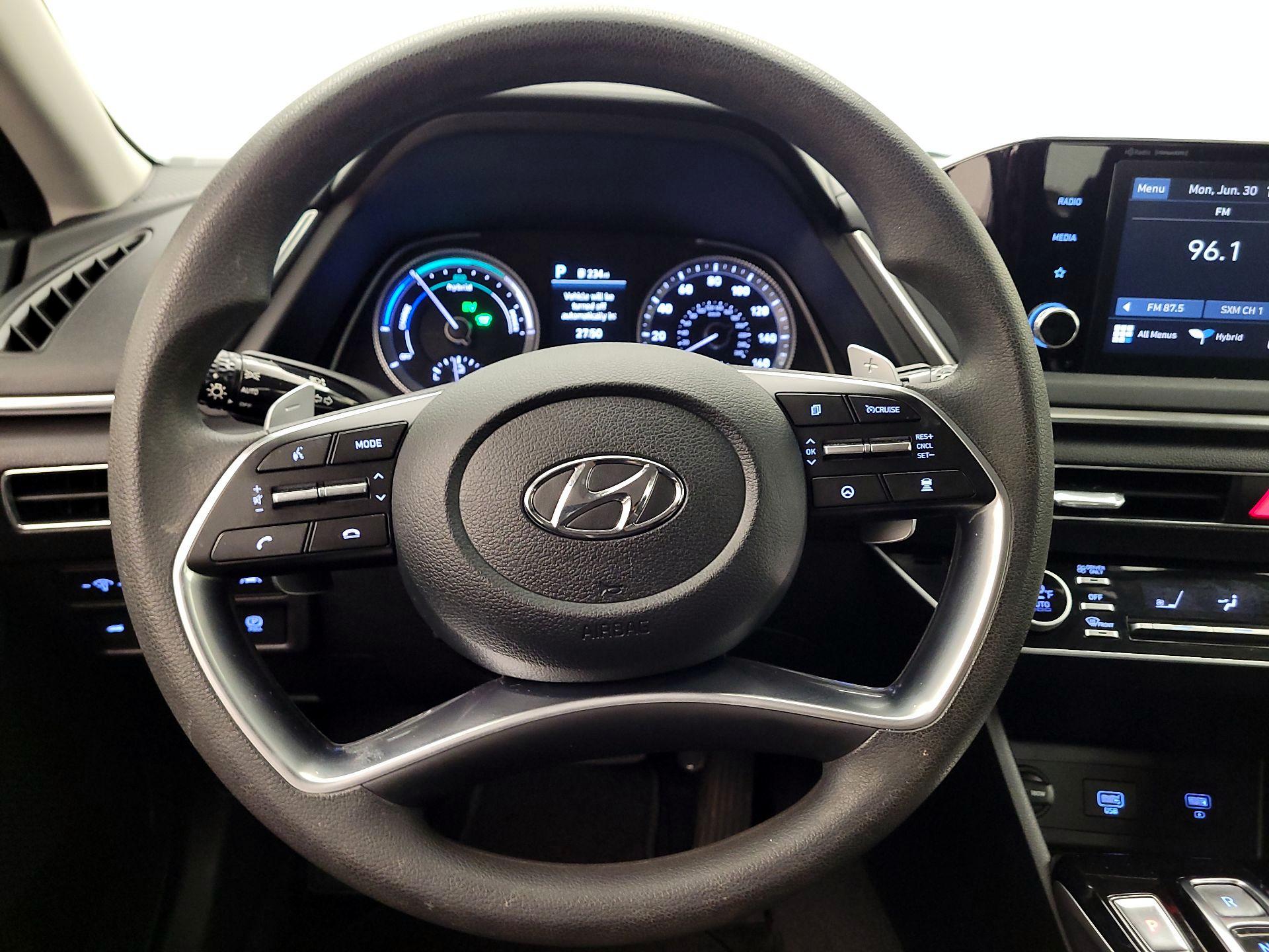 Thumbnail: 2023 Hyundai Sonata - 10