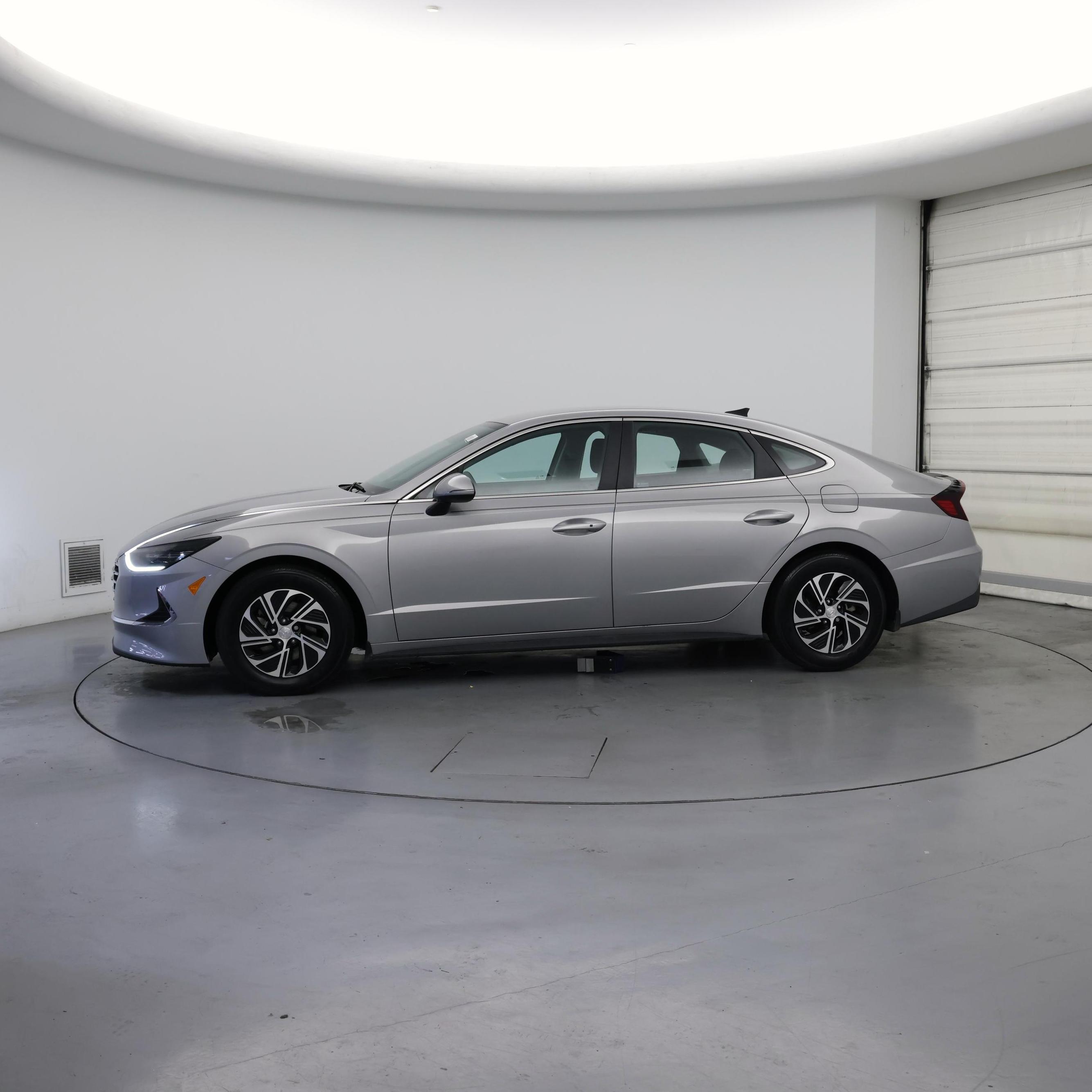 Thumbnail: 2023 Hyundai Sonata - 3