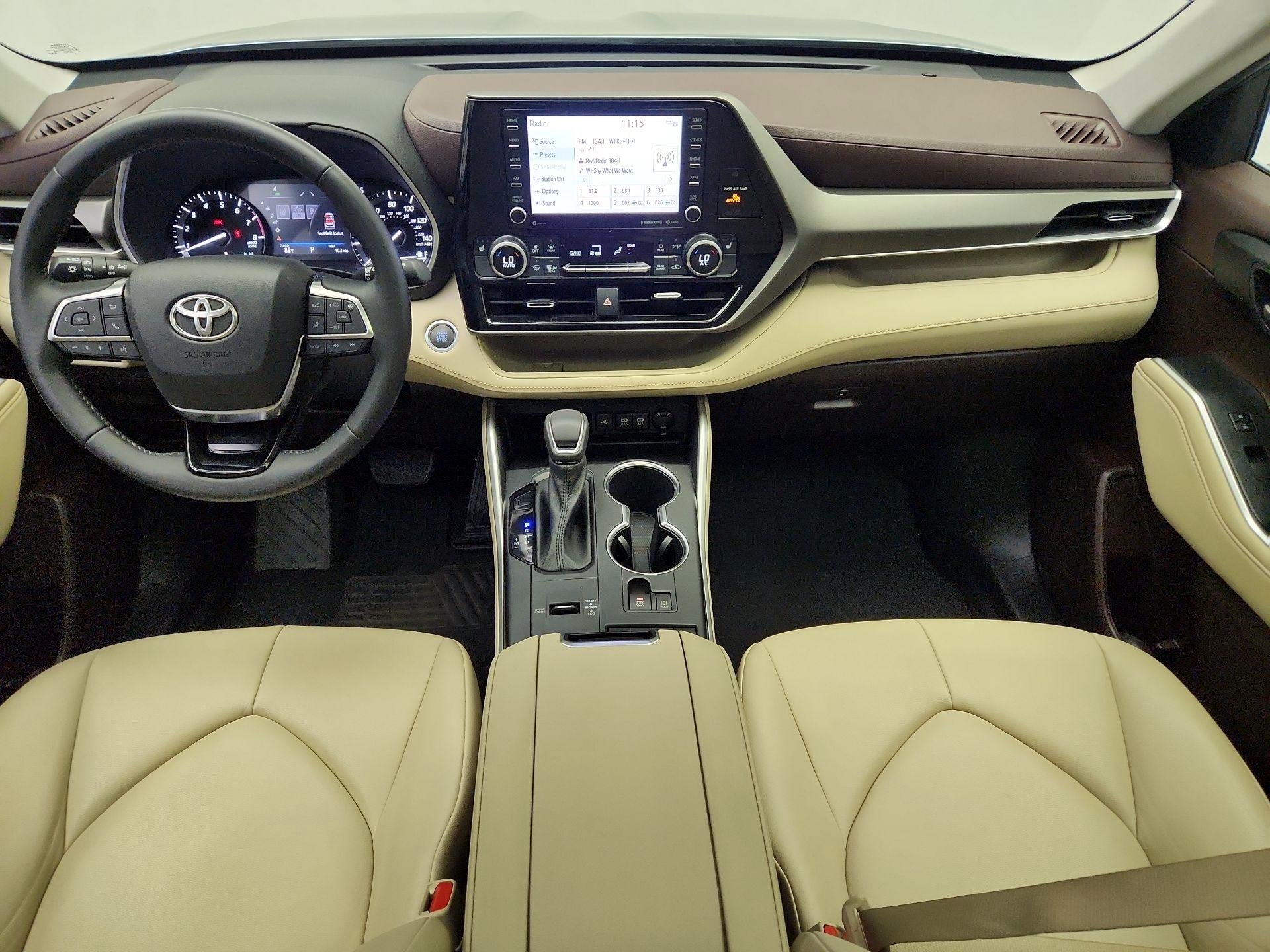 Thumbnail: 2021 Toyota Highlander - 9