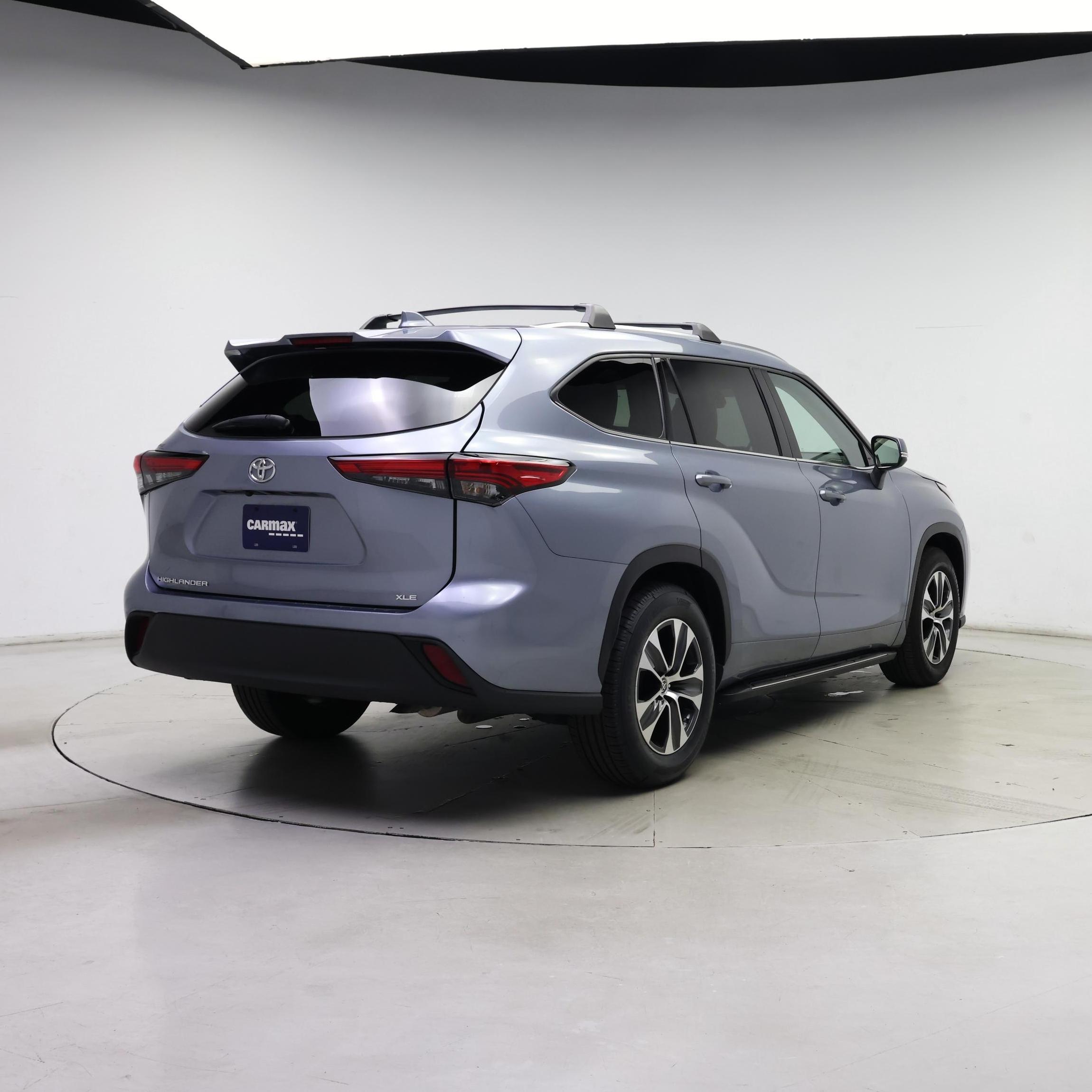Thumbnail: 2021 Toyota Highlander - 8