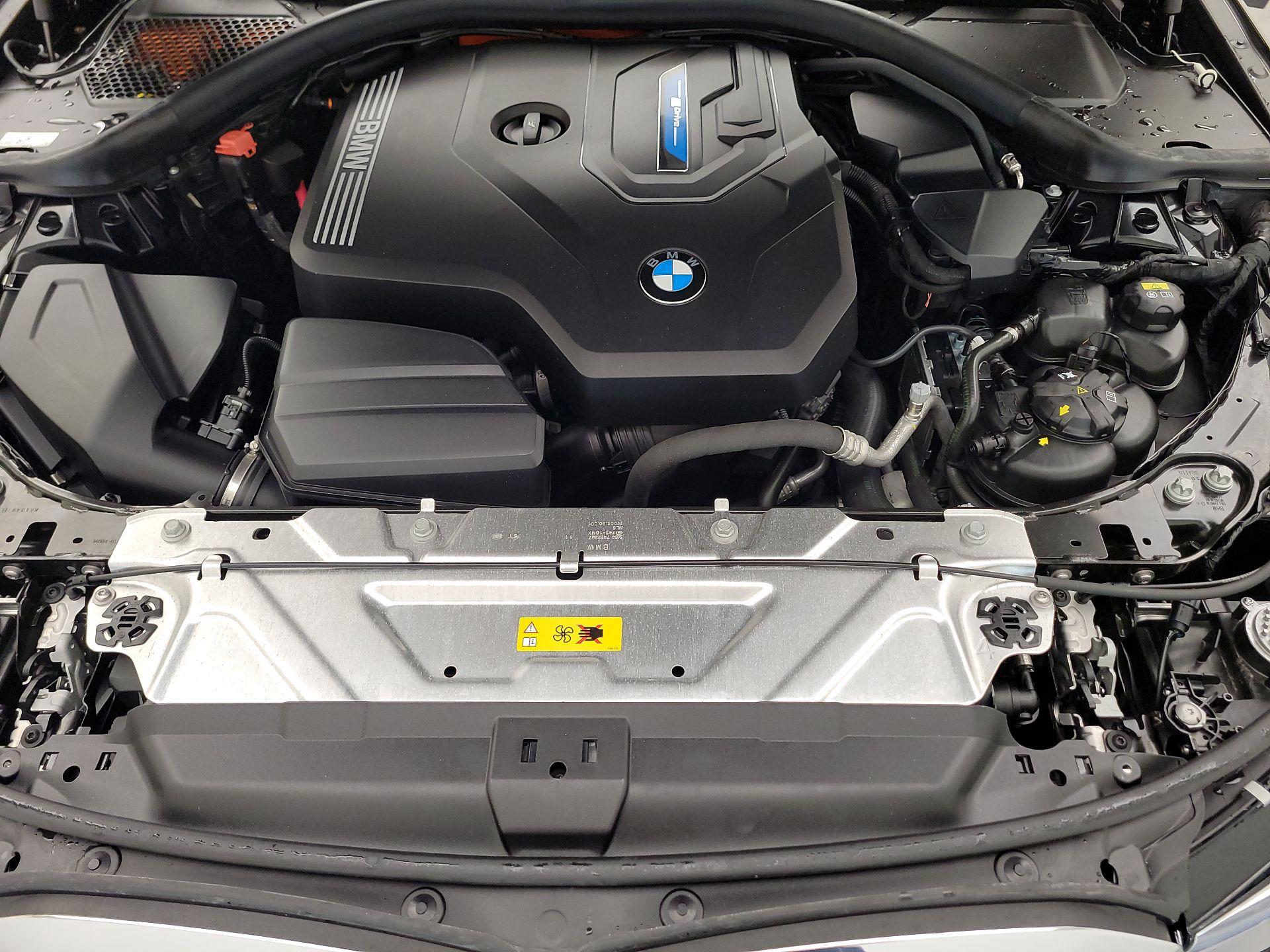 Thumbnail: 2021 BMW 3 Series - 18