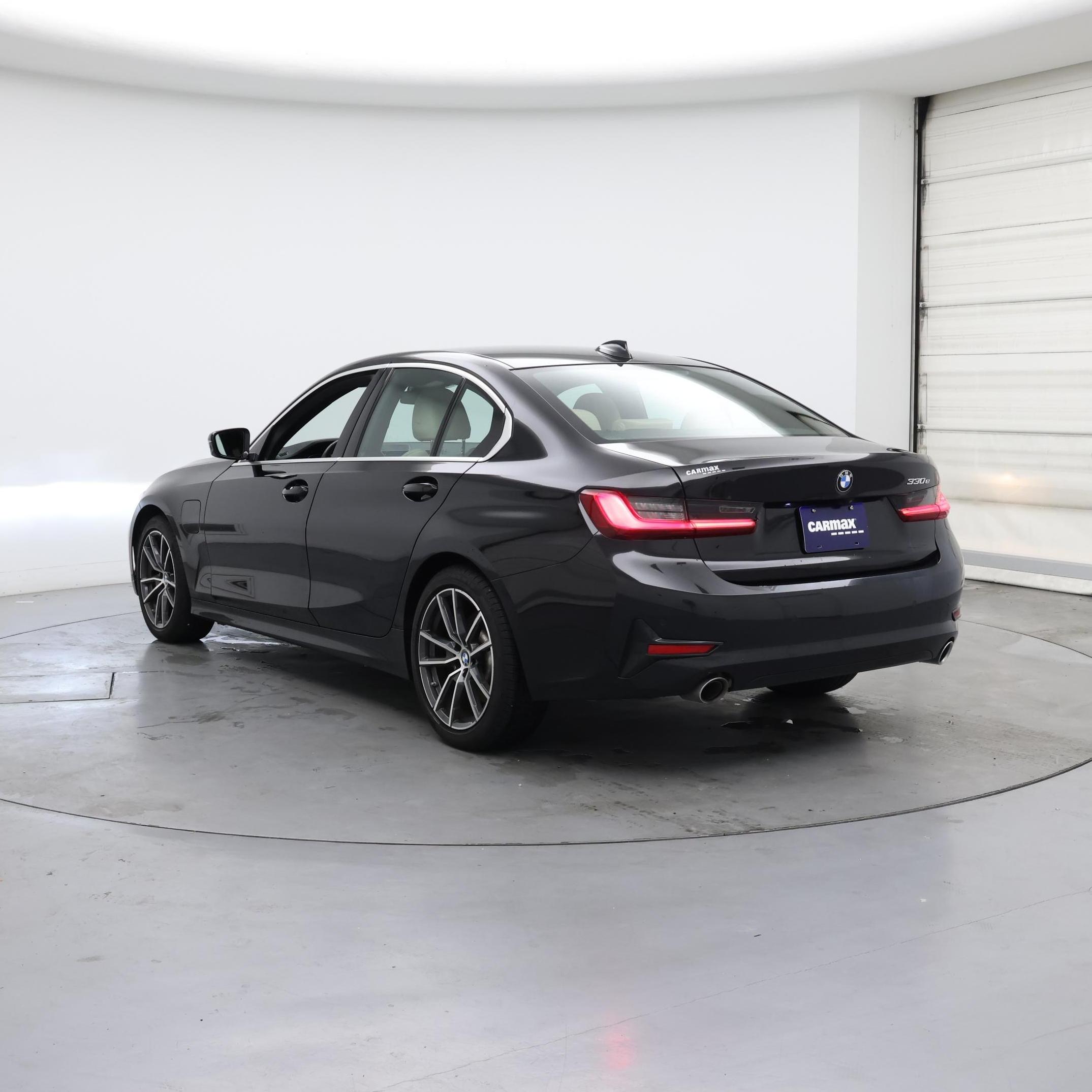 Thumbnail: 2021 BMW 3 Series - 2