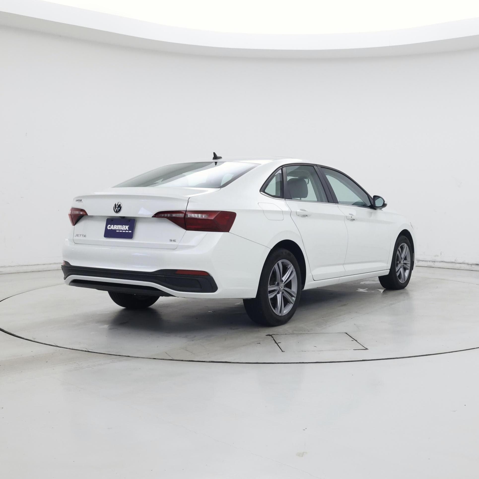 Thumbnail: 2023 Volkswagen Jetta - 8