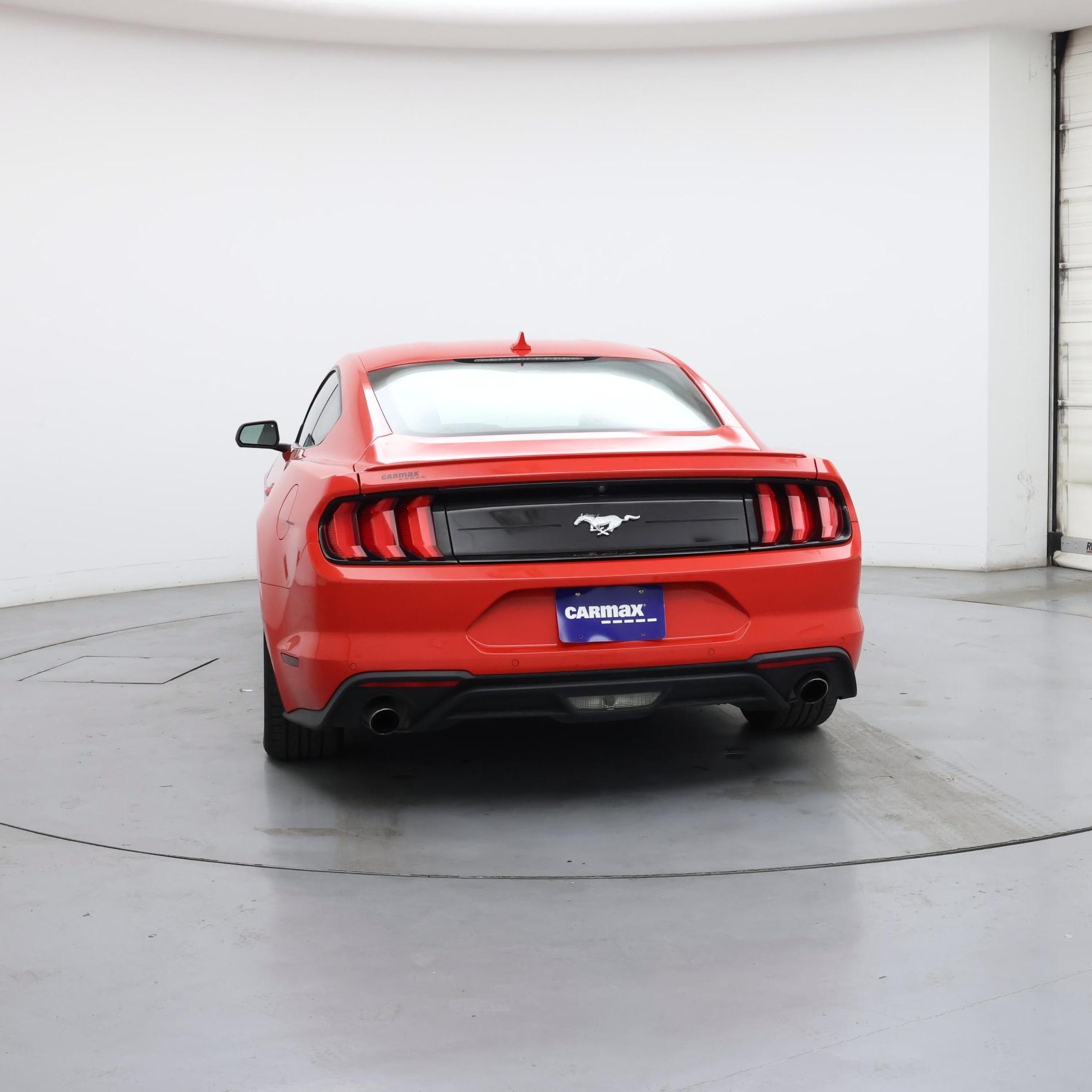 Thumbnail: 2022 Ford Mustang - 6