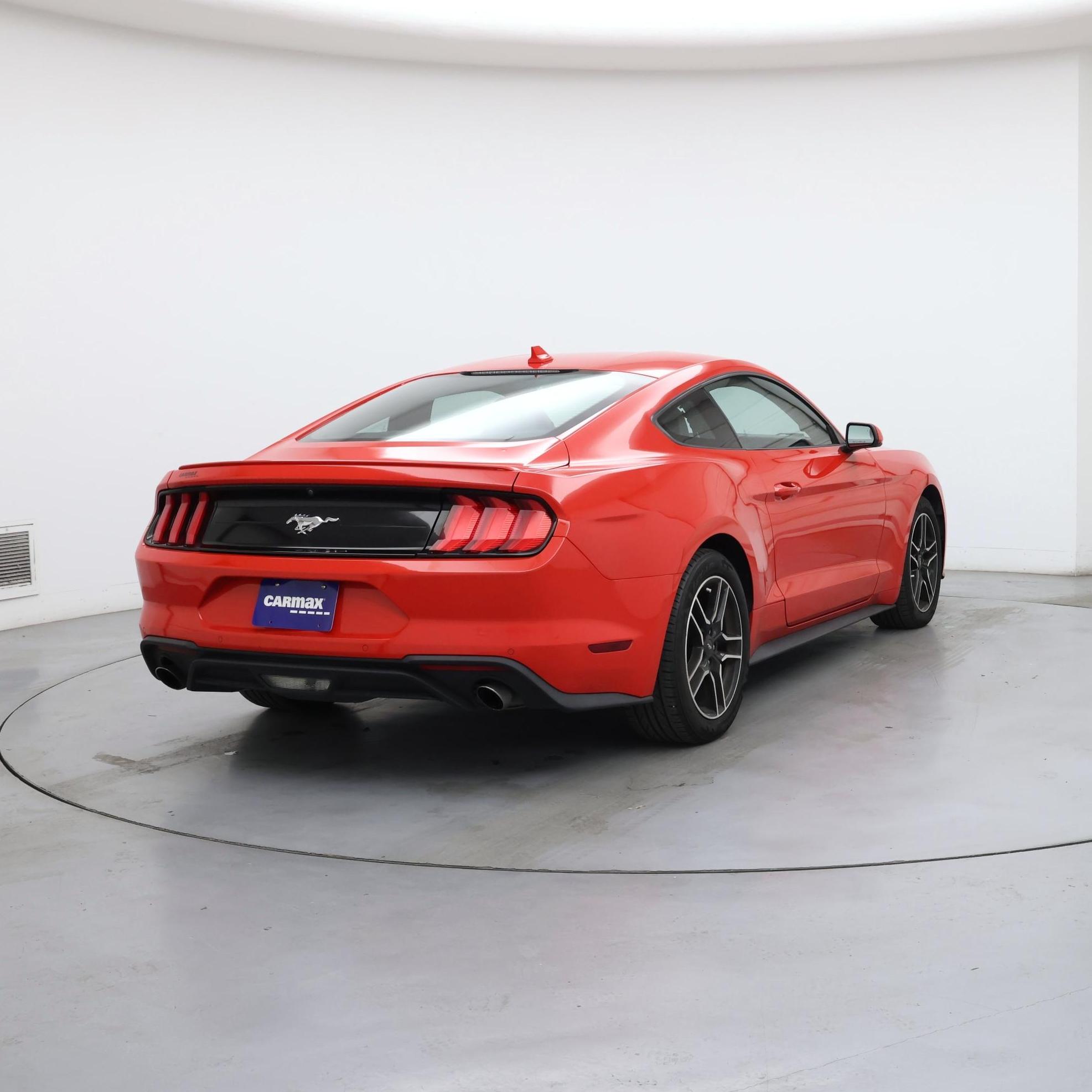 Thumbnail: 2022 Ford Mustang - 8