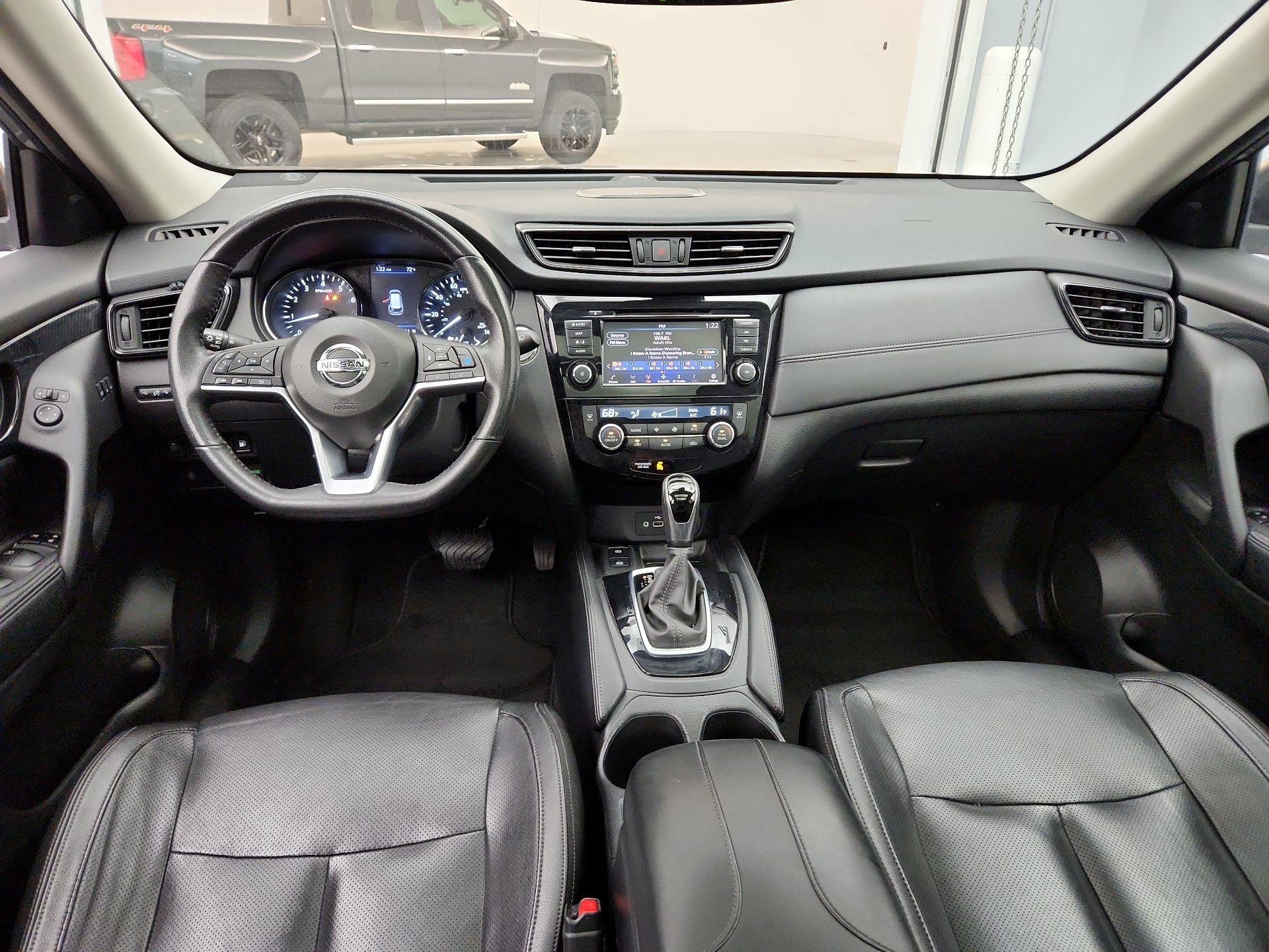 Thumbnail: 2019 Nissan Rogue - 9