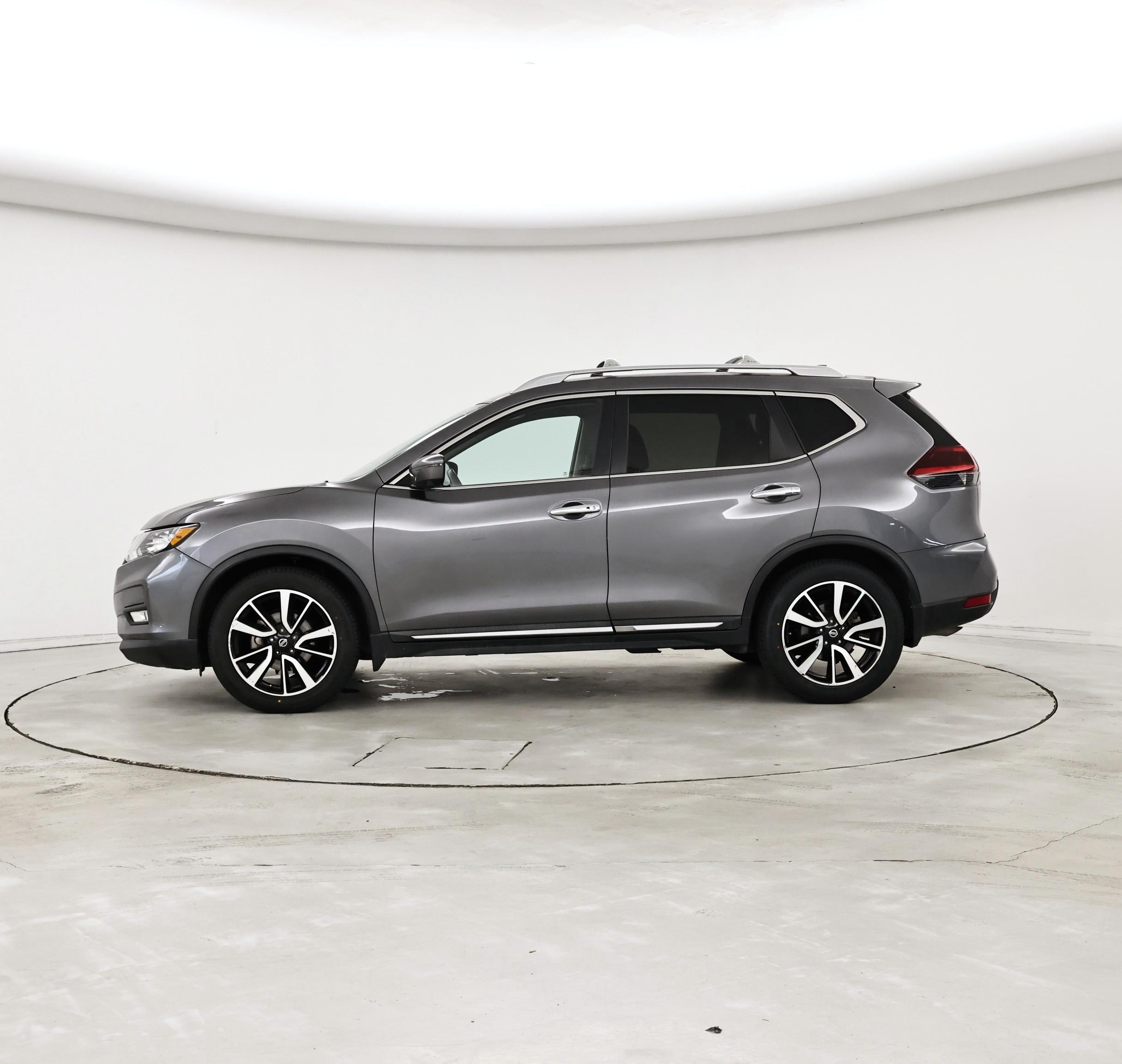 Thumbnail: 2019 Nissan Rogue - 3