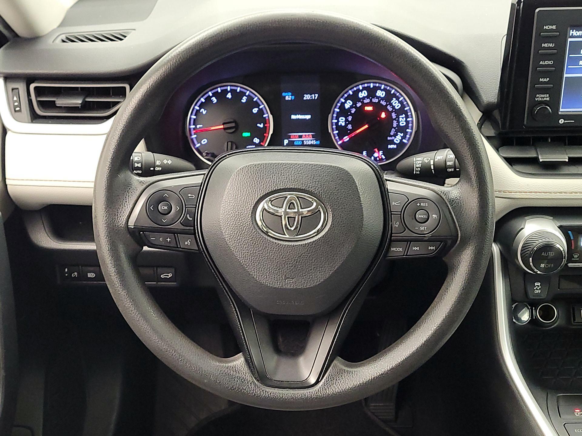 Thumbnail: 2020 Toyota RAV4 - 10