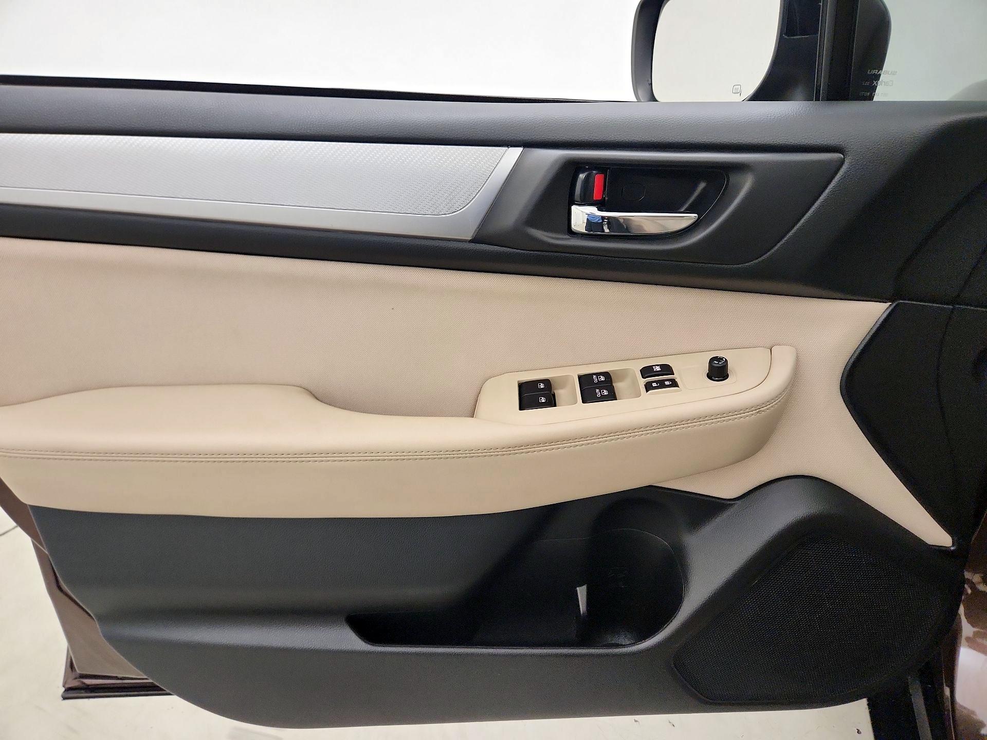 Thumbnail: 2019 Subaru Outback - 12