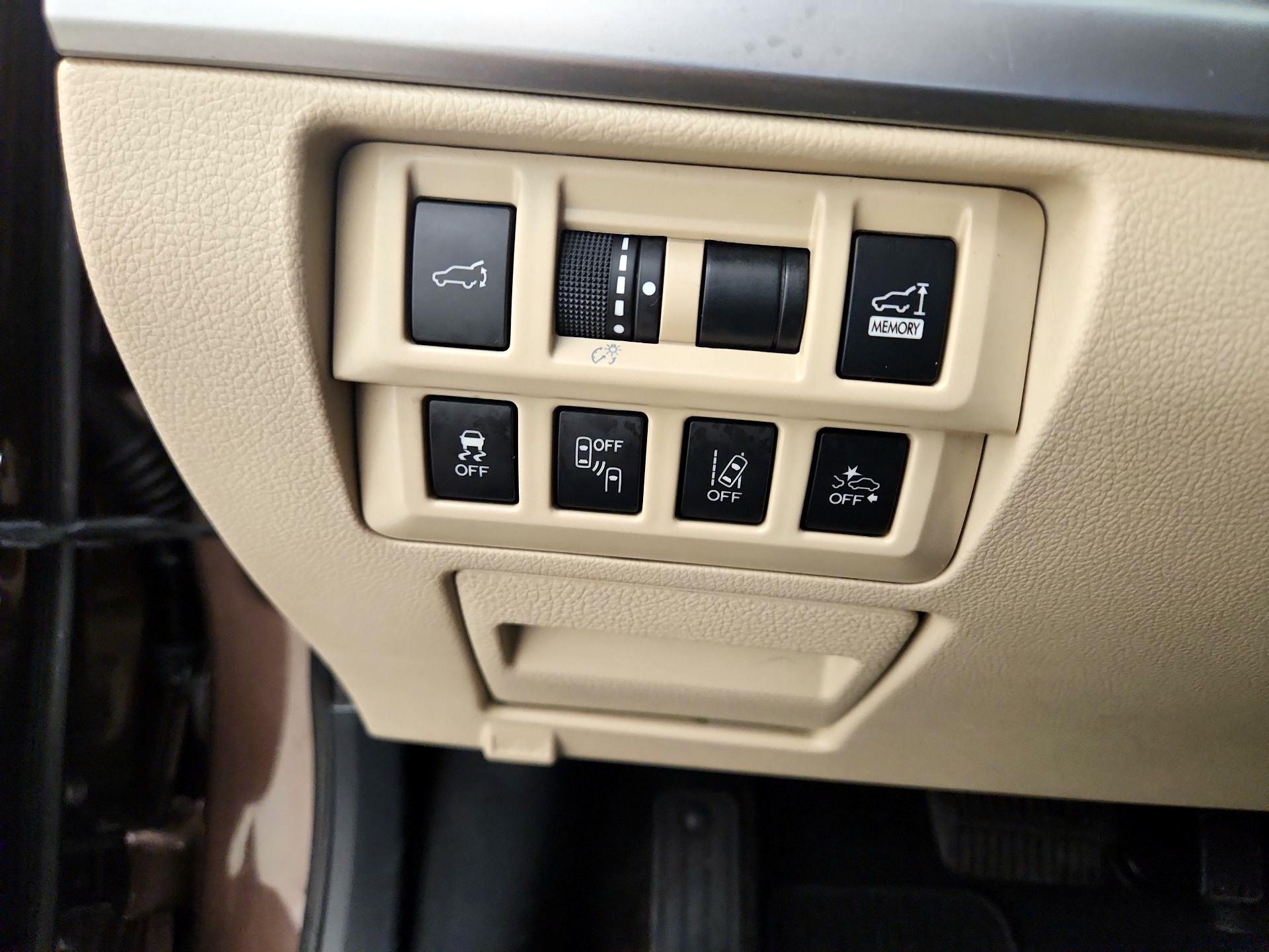 Thumbnail: 2019 Subaru Outback - 13