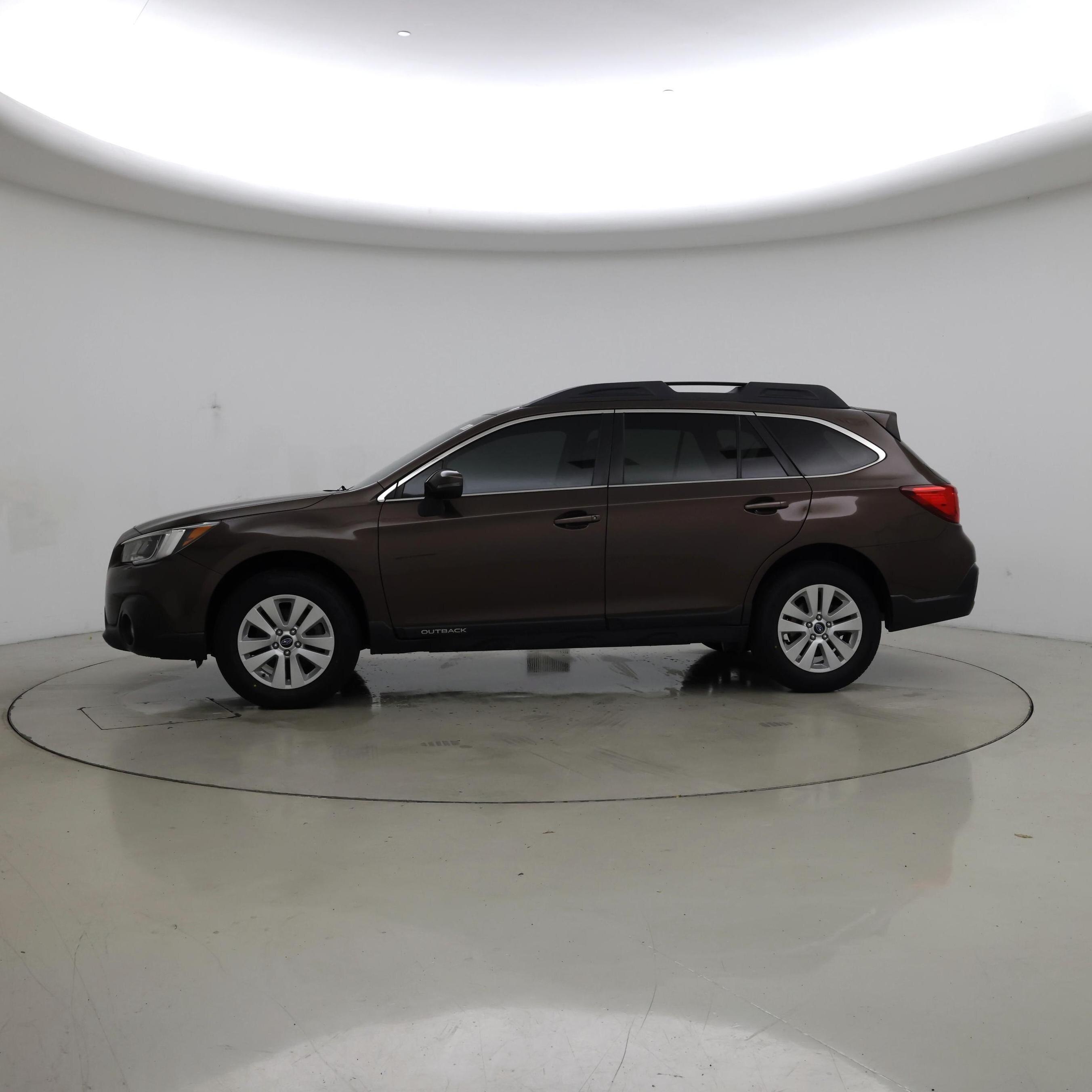 Thumbnail: 2019 Subaru Outback - 3