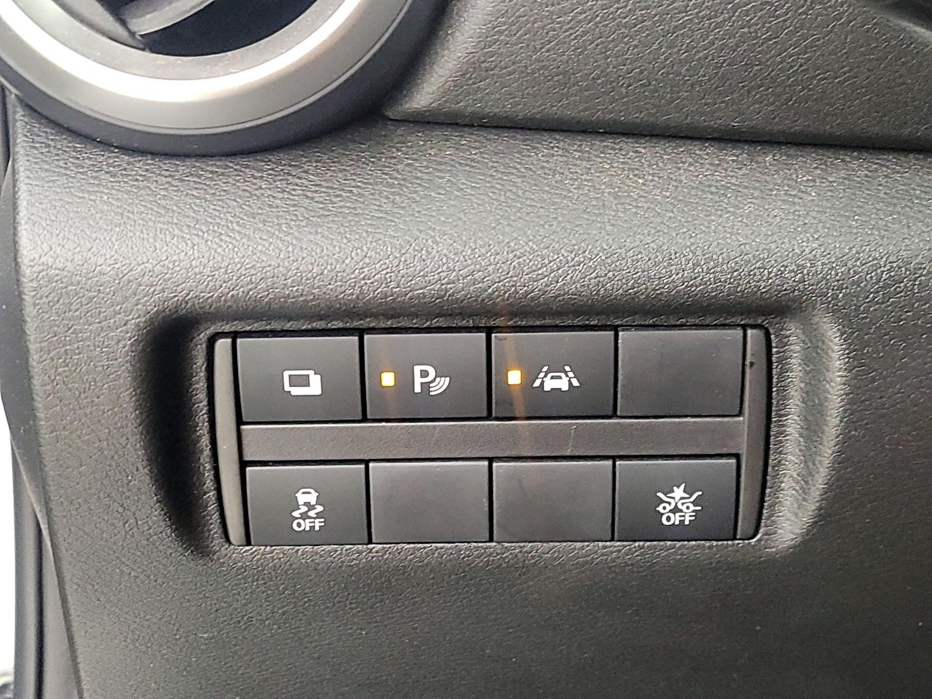 Thumbnail: 2021 Nissan Versa - 13