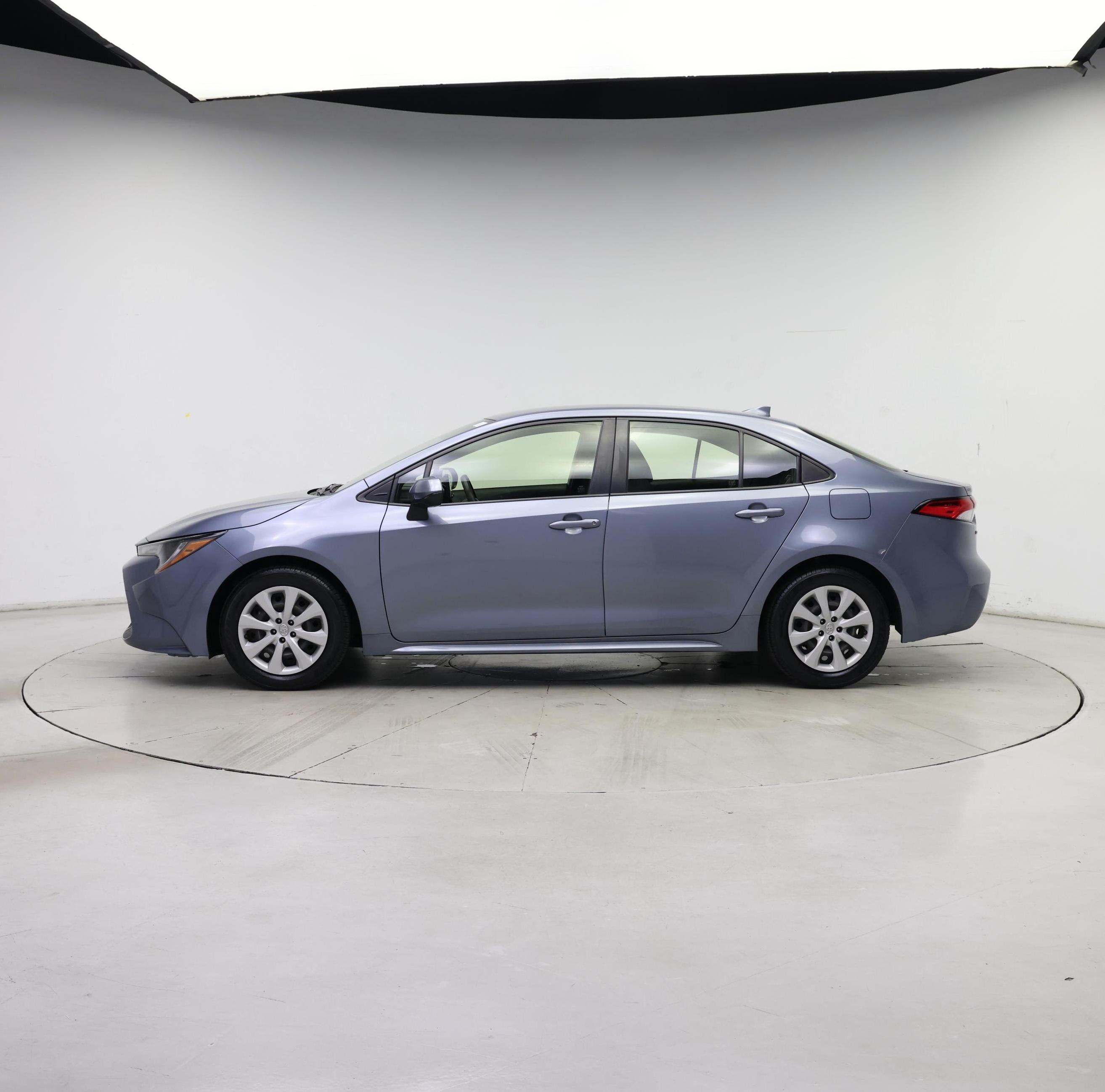 Thumbnail: 2022 Toyota Corolla - 3
