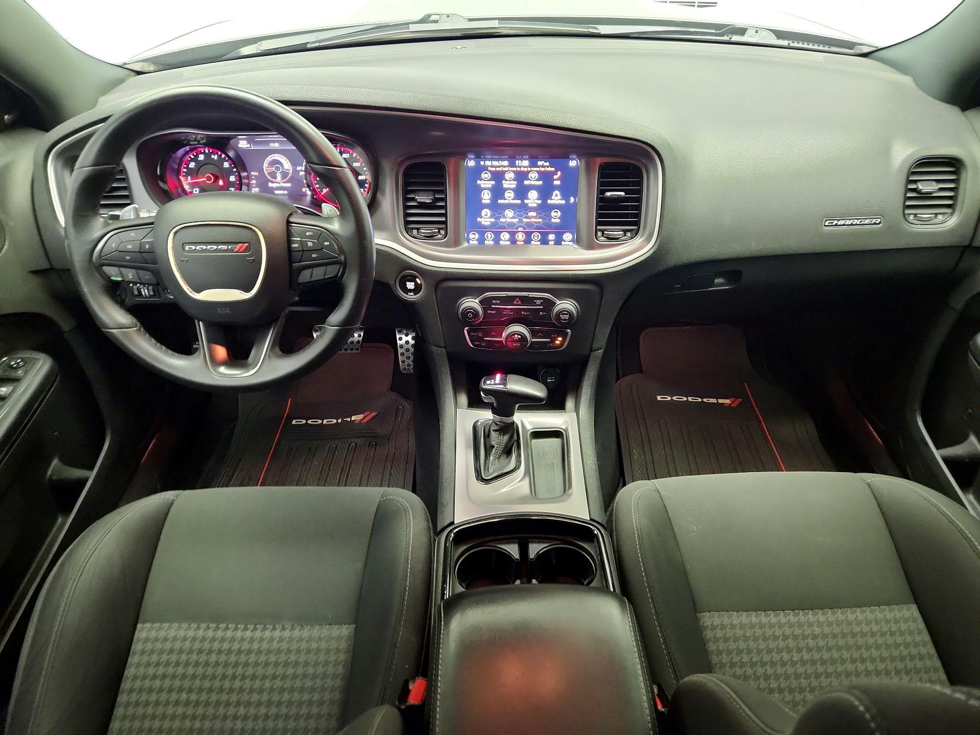 Thumbnail: 2019 Dodge Charger - 9