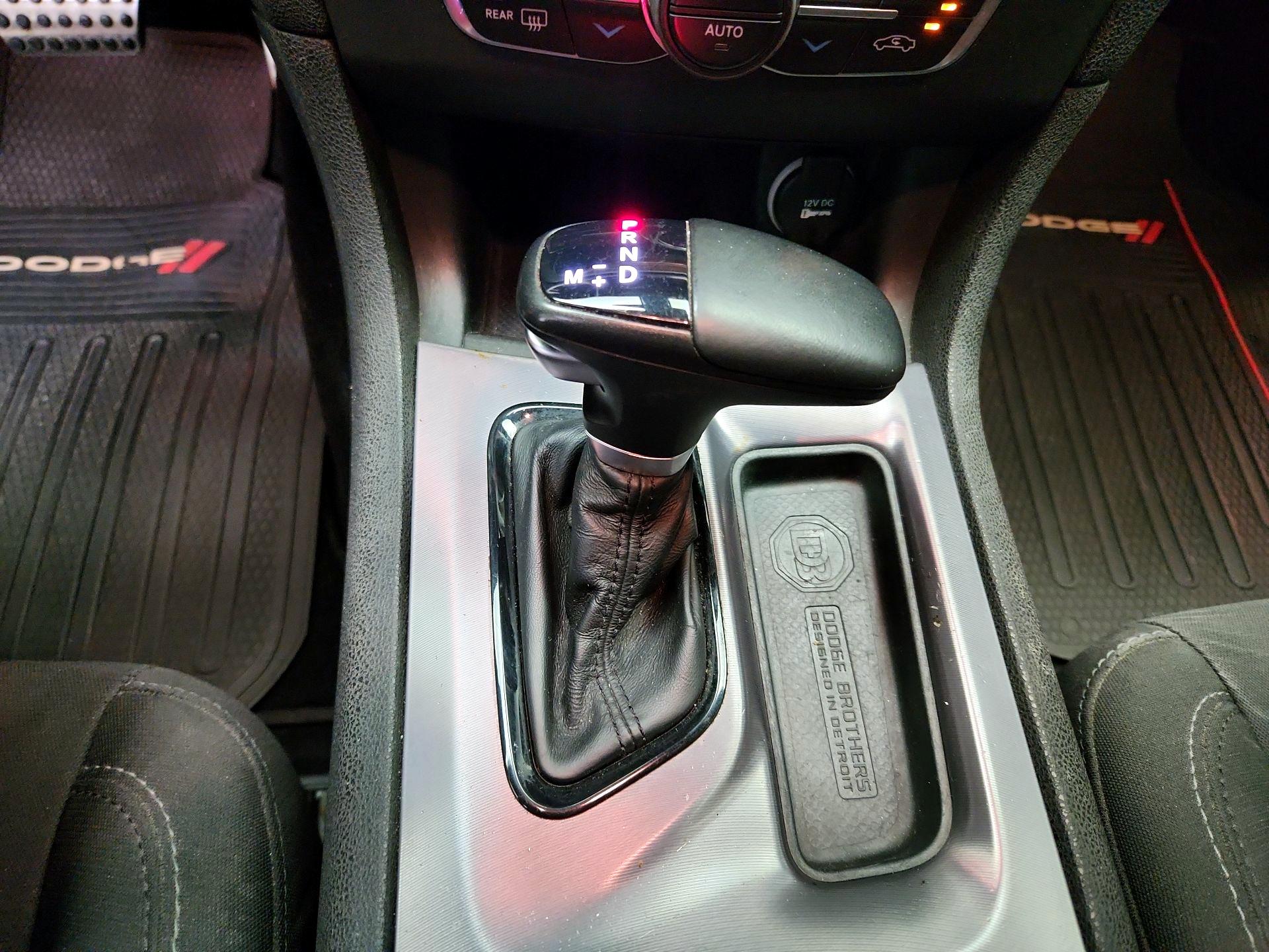 Thumbnail: 2019 Dodge Charger - 17