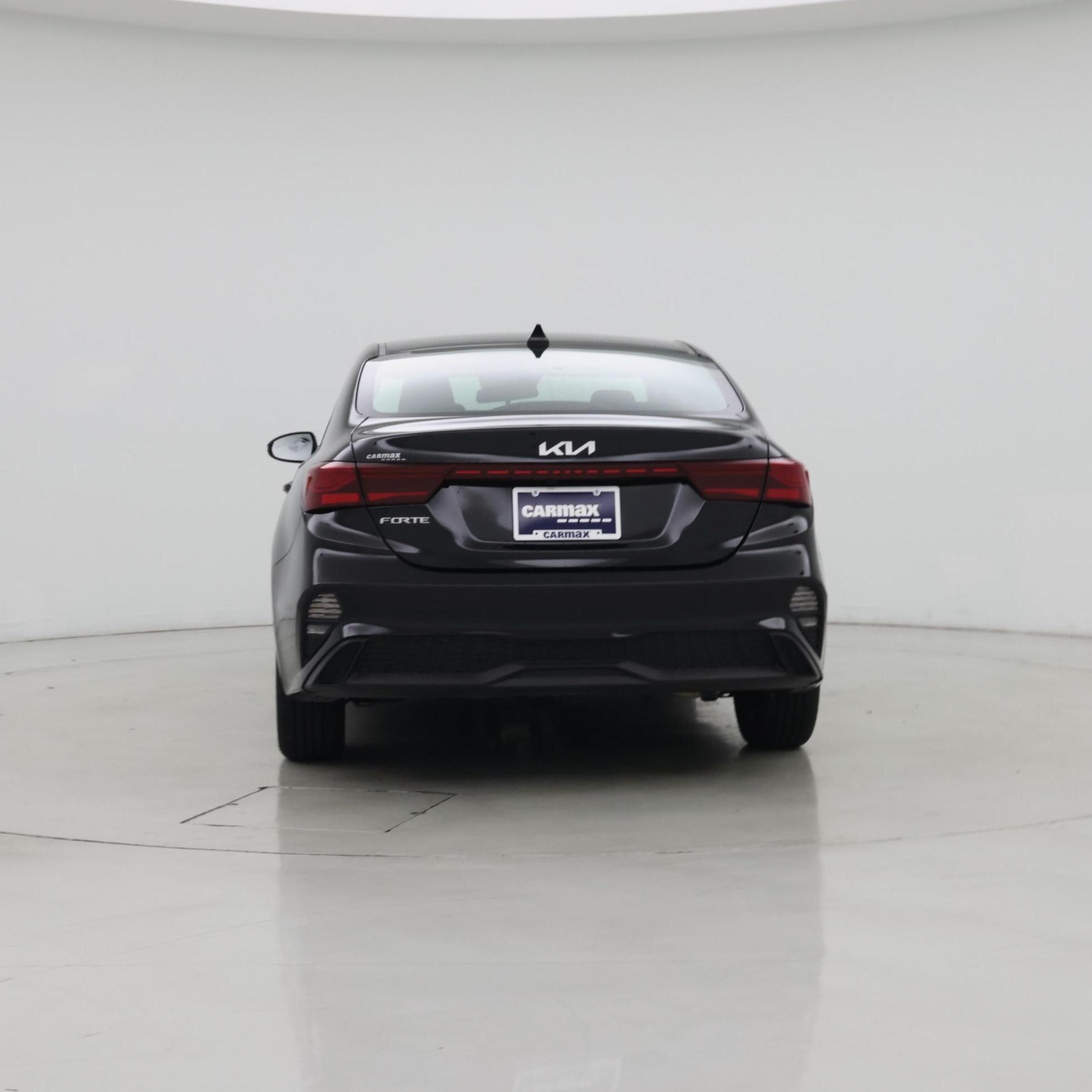 Thumbnail: 2024 Kia Forte - 6