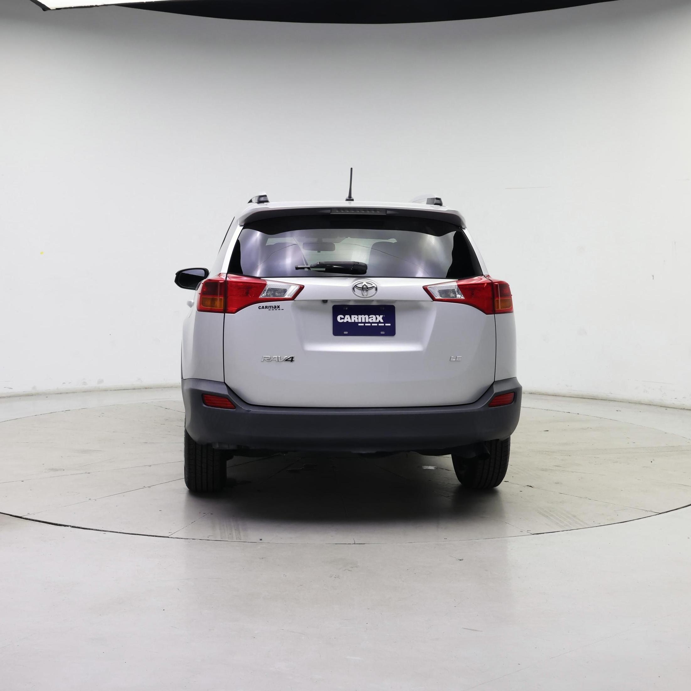 Thumbnail: 2015 Toyota RAV4 - 6