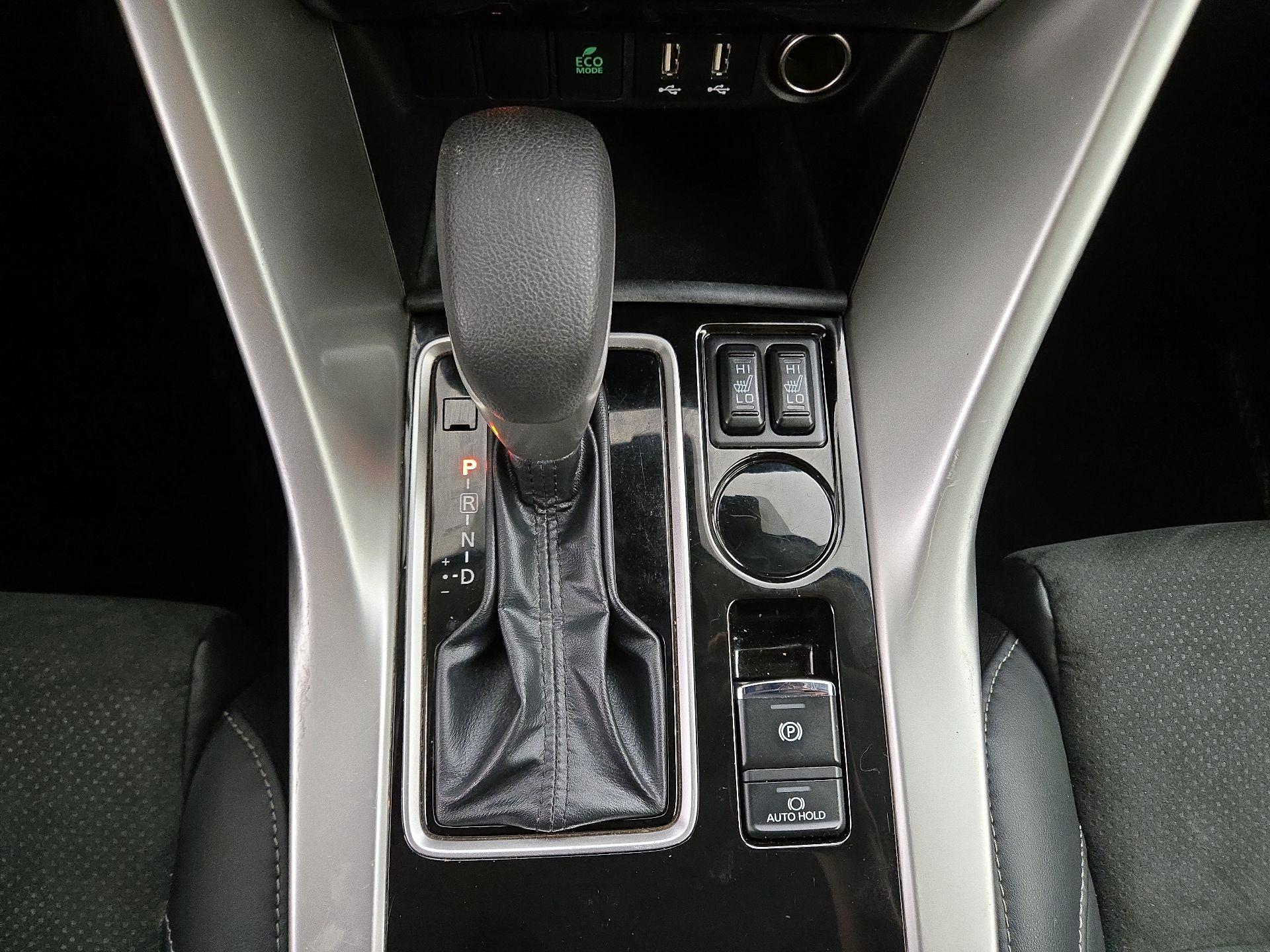 Thumbnail: 2022 Mitsubishi Eclipse Cross - 17