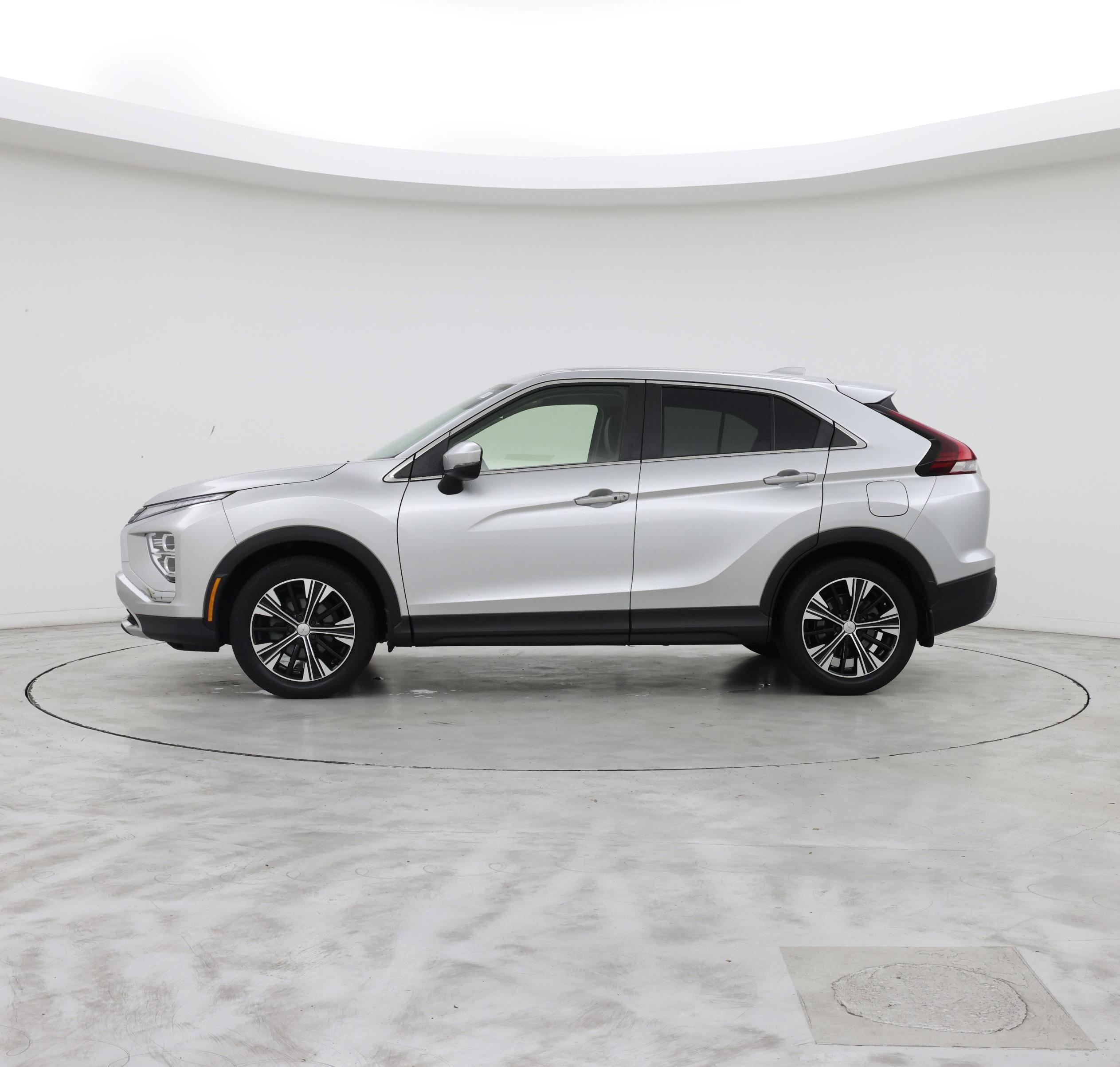 Thumbnail: 2022 Mitsubishi Eclipse Cross - 3