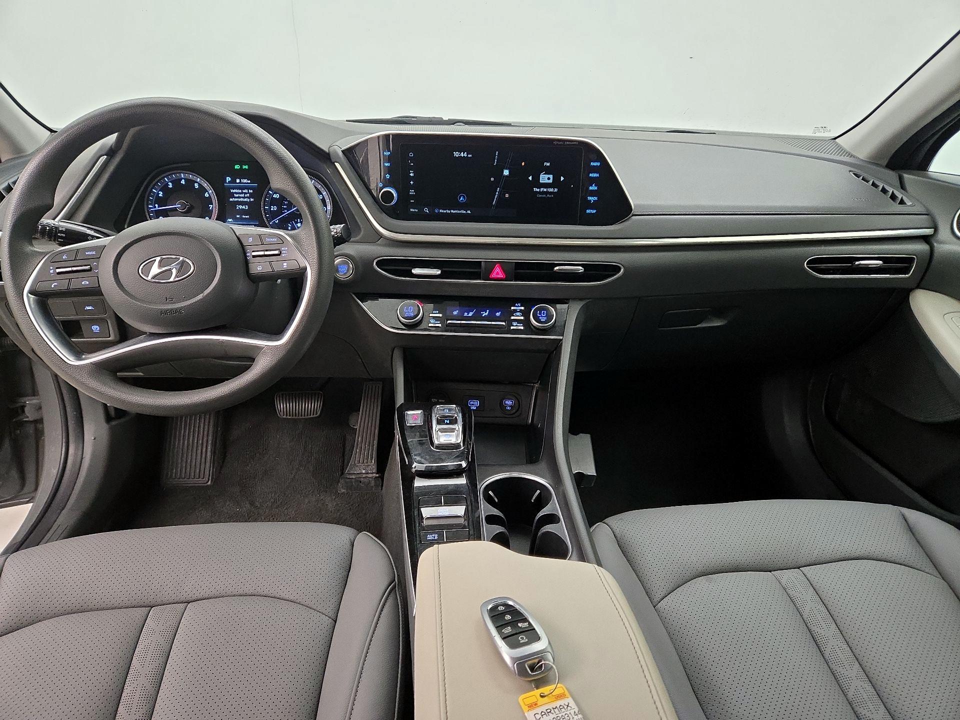Thumbnail: 2023 Hyundai Sonata - 9