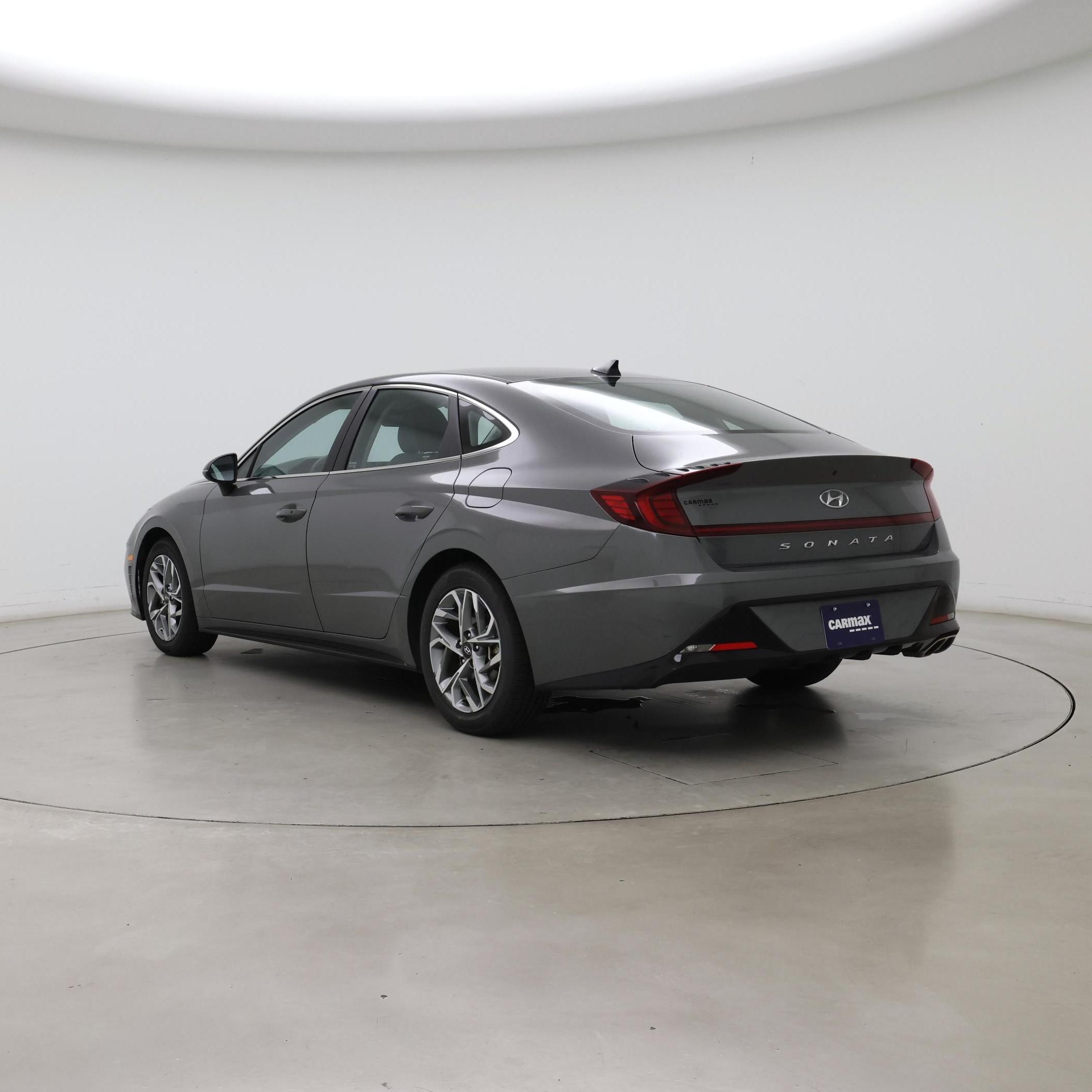 Thumbnail: 2023 Hyundai Sonata - 2