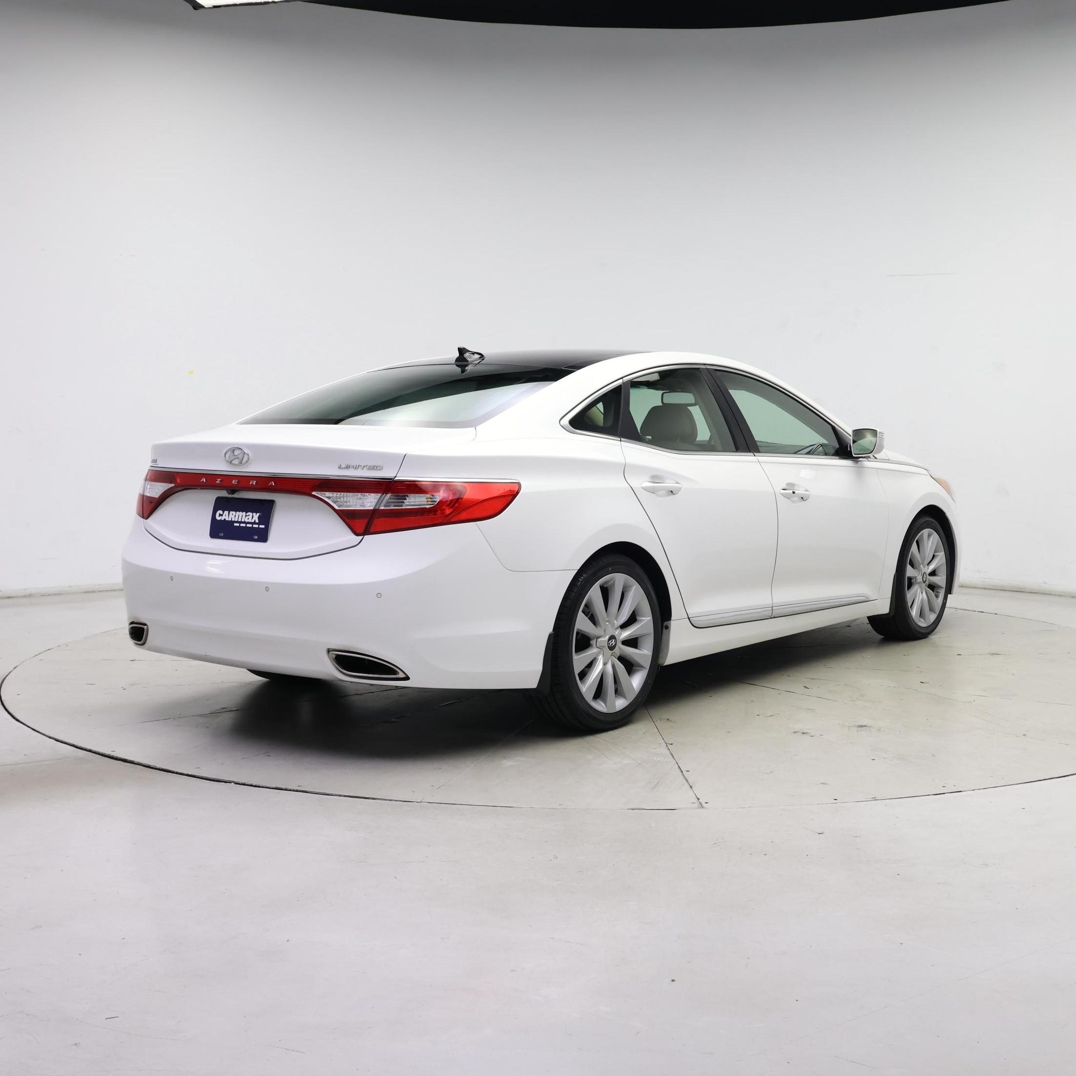 Thumbnail: 2014 Hyundai Azera - 8