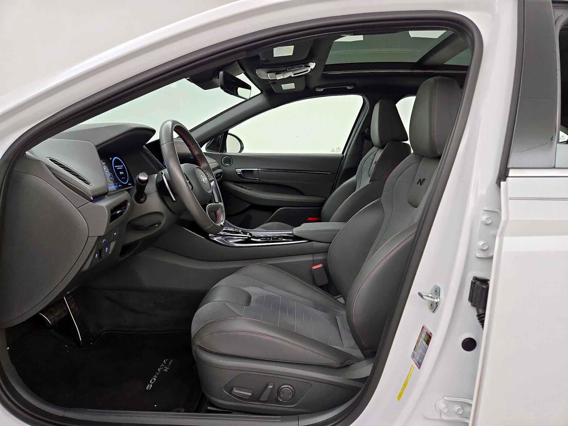 Thumbnail: 2022 Hyundai Sonata - 11