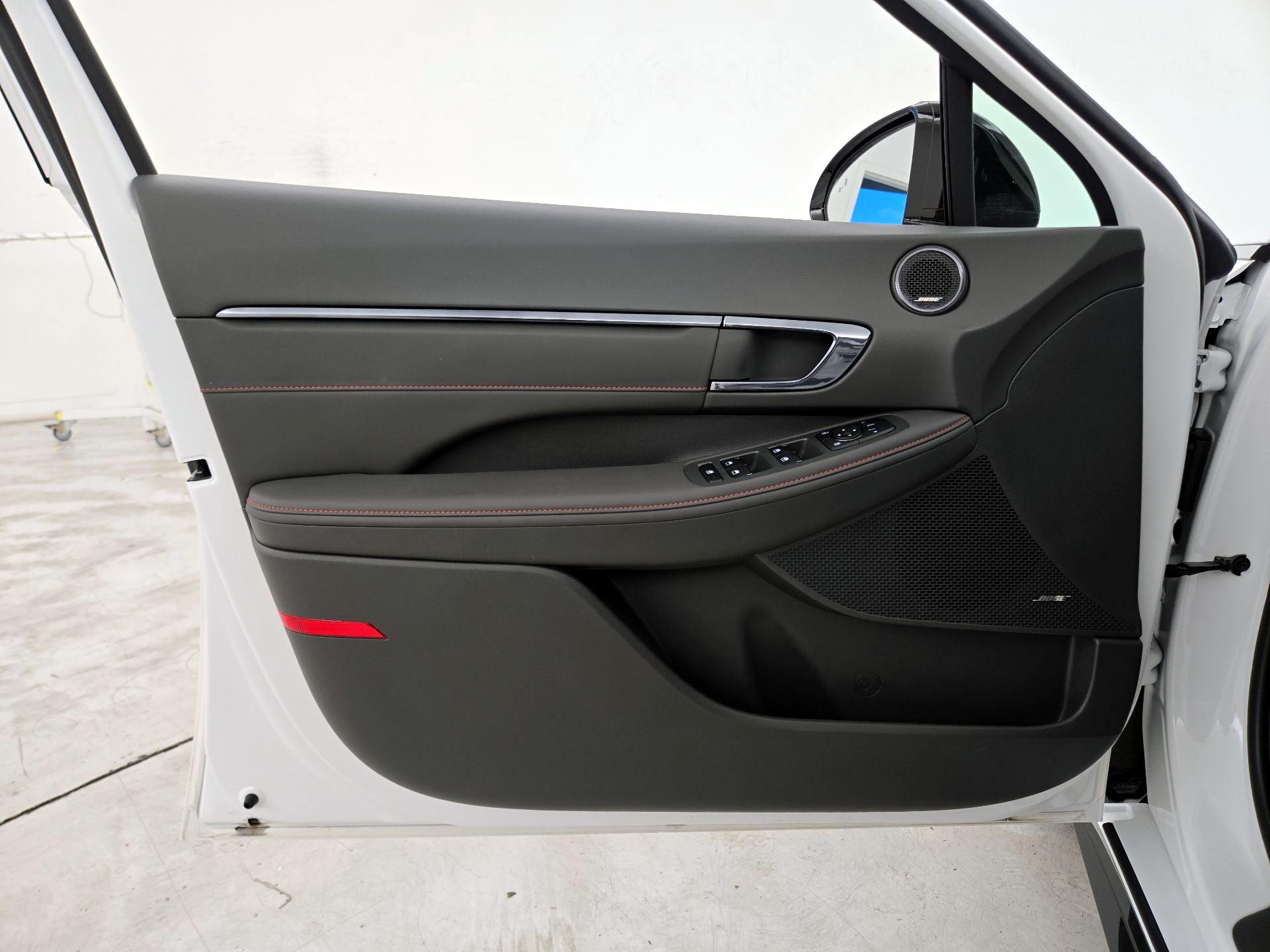 Thumbnail: 2022 Hyundai Sonata - 12