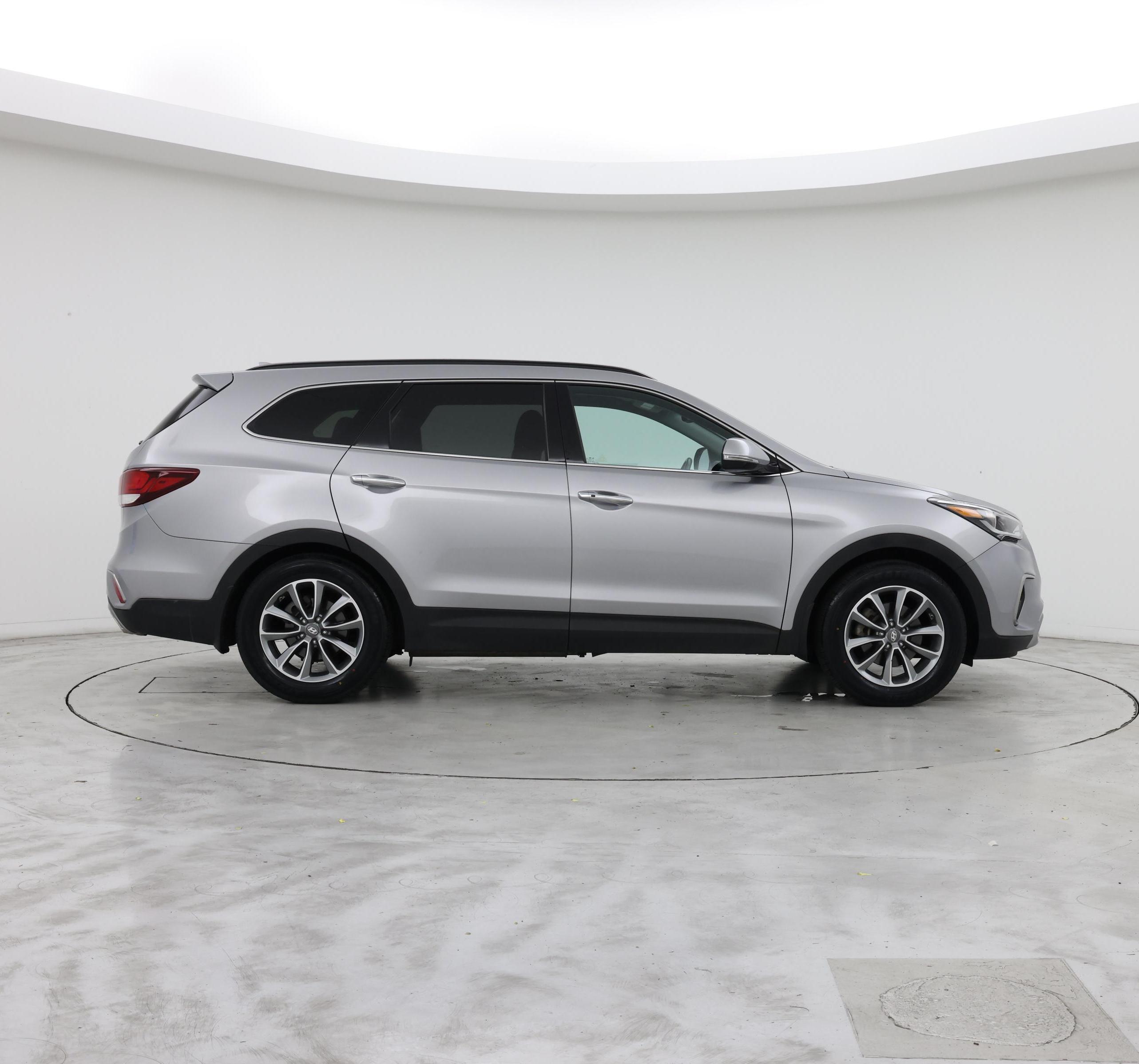 Thumbnail: 2017 Hyundai Santa Fe - 7