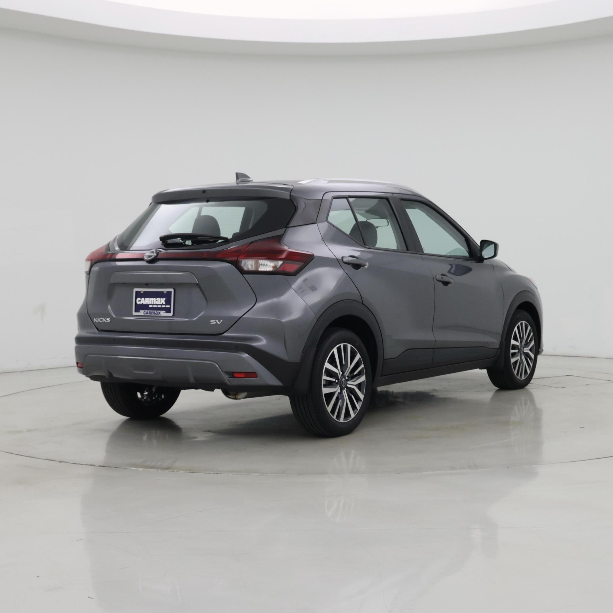 Thumbnail: 2023 Nissan Kicks - 8