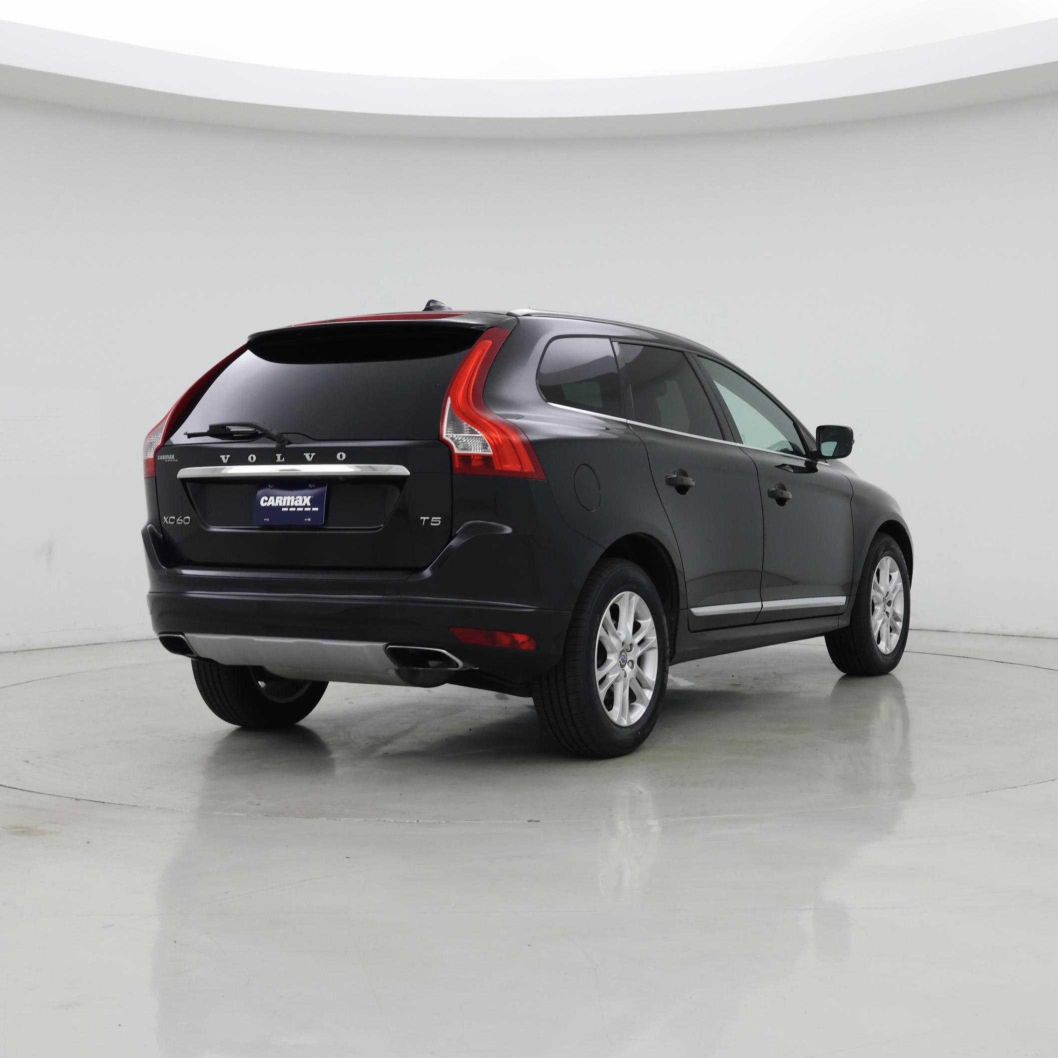 Thumbnail: 2016 Volvo XC60 - 8