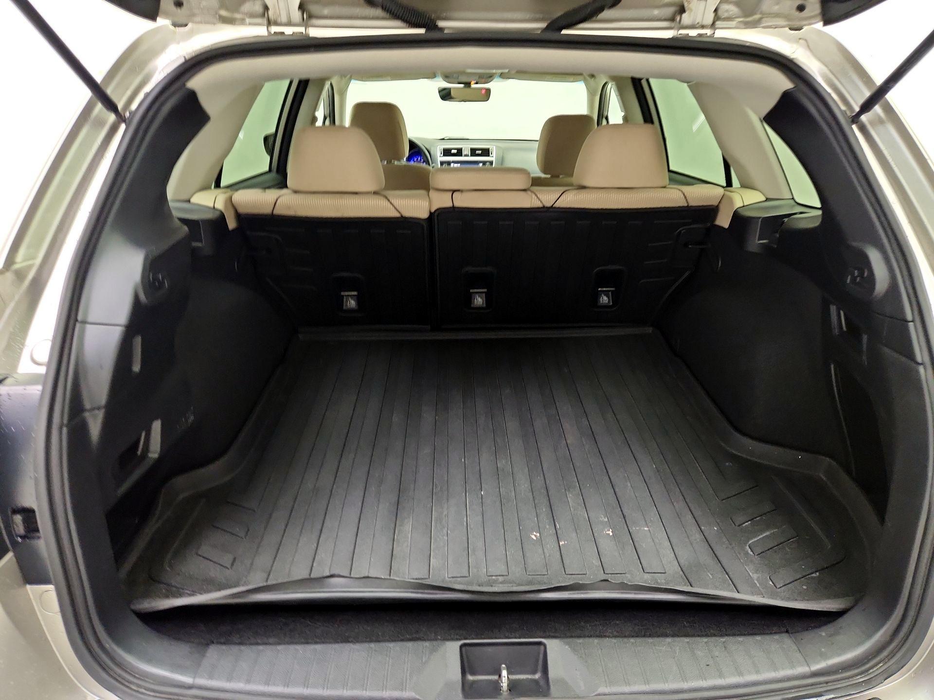 Thumbnail: 2018 Subaru Outback - 20