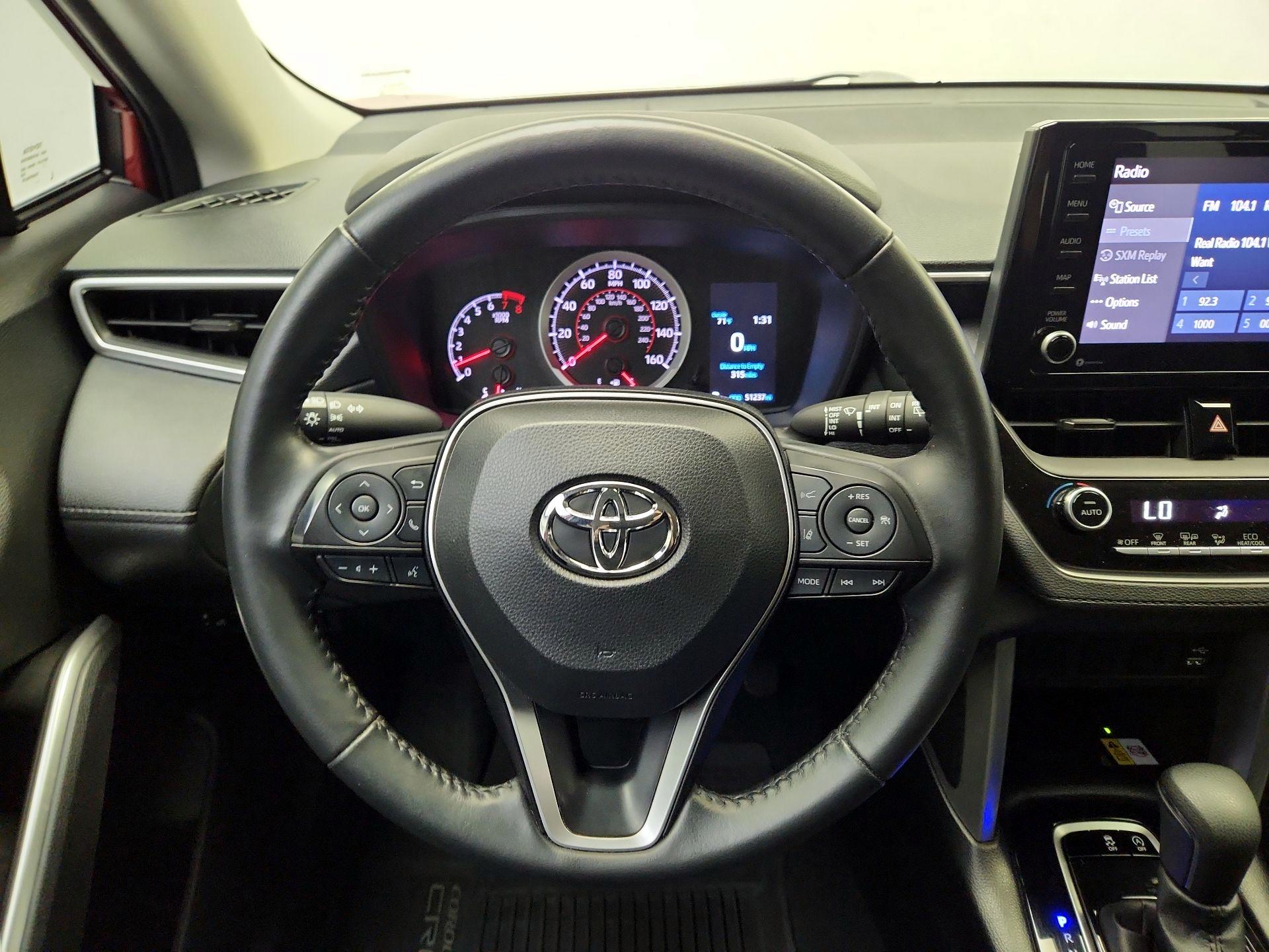 Thumbnail: 2022 Toyota Corolla Cross - 10