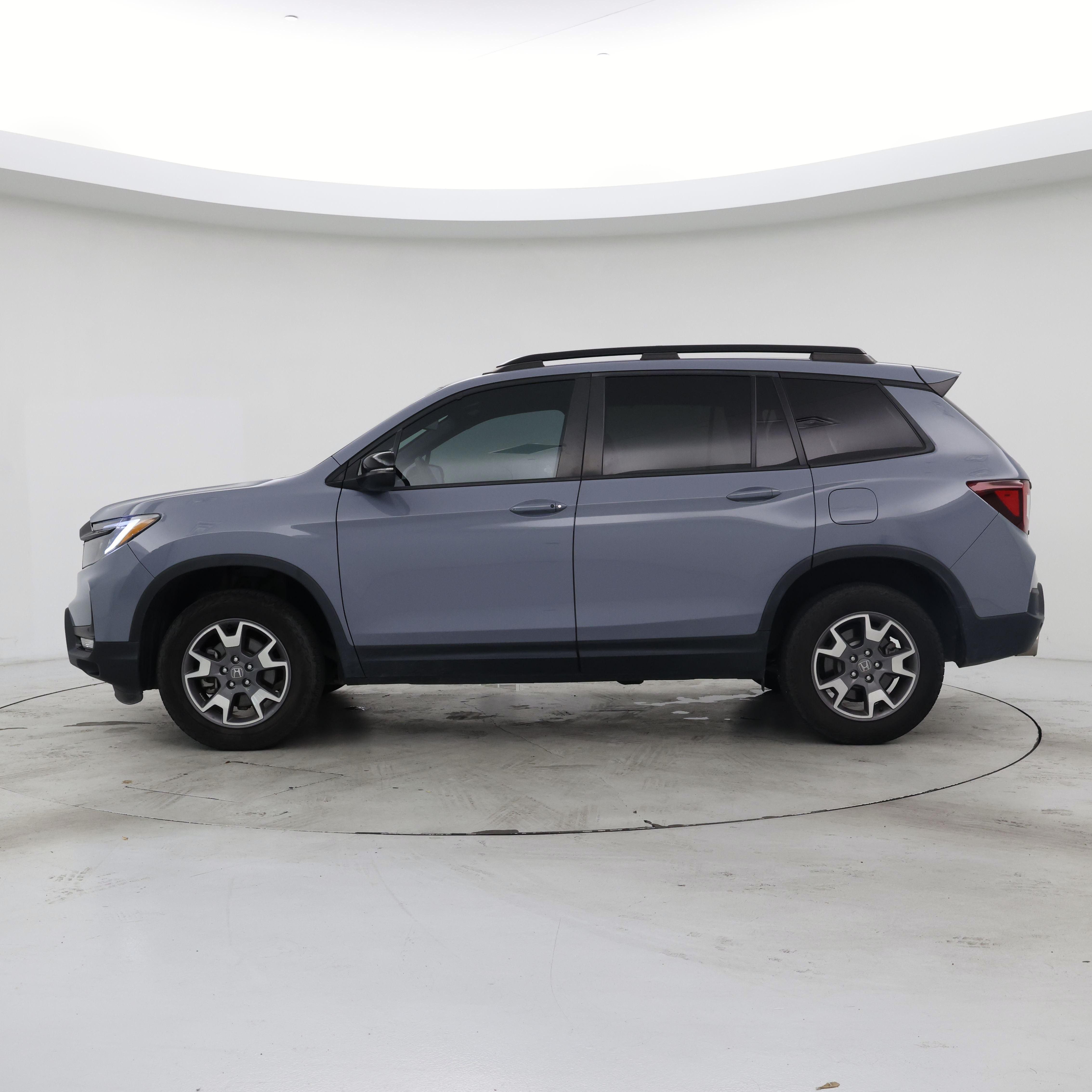 Thumbnail: 2023 Honda Passport - 3