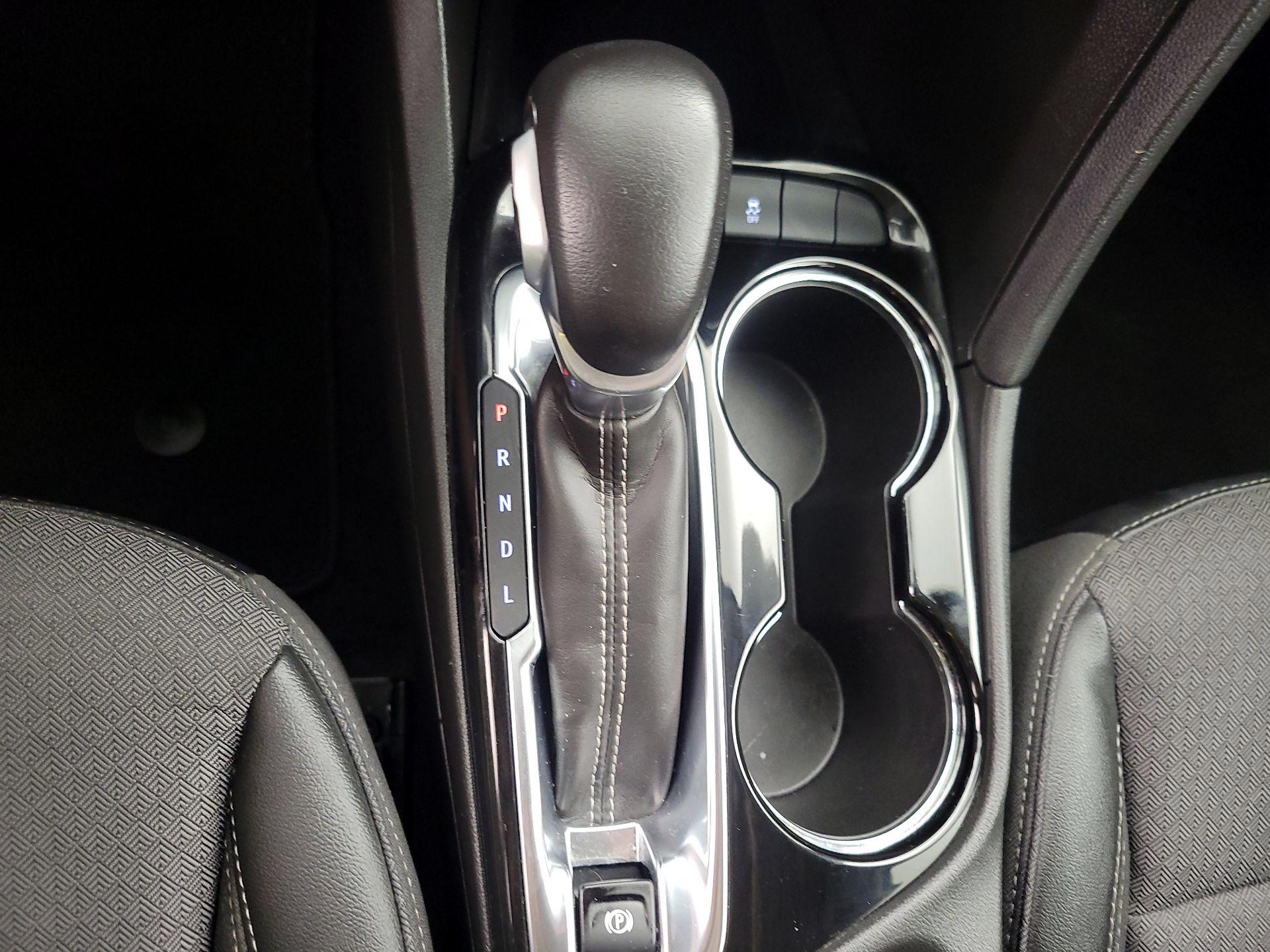 Thumbnail: 2022 Buick Encore GX - 17